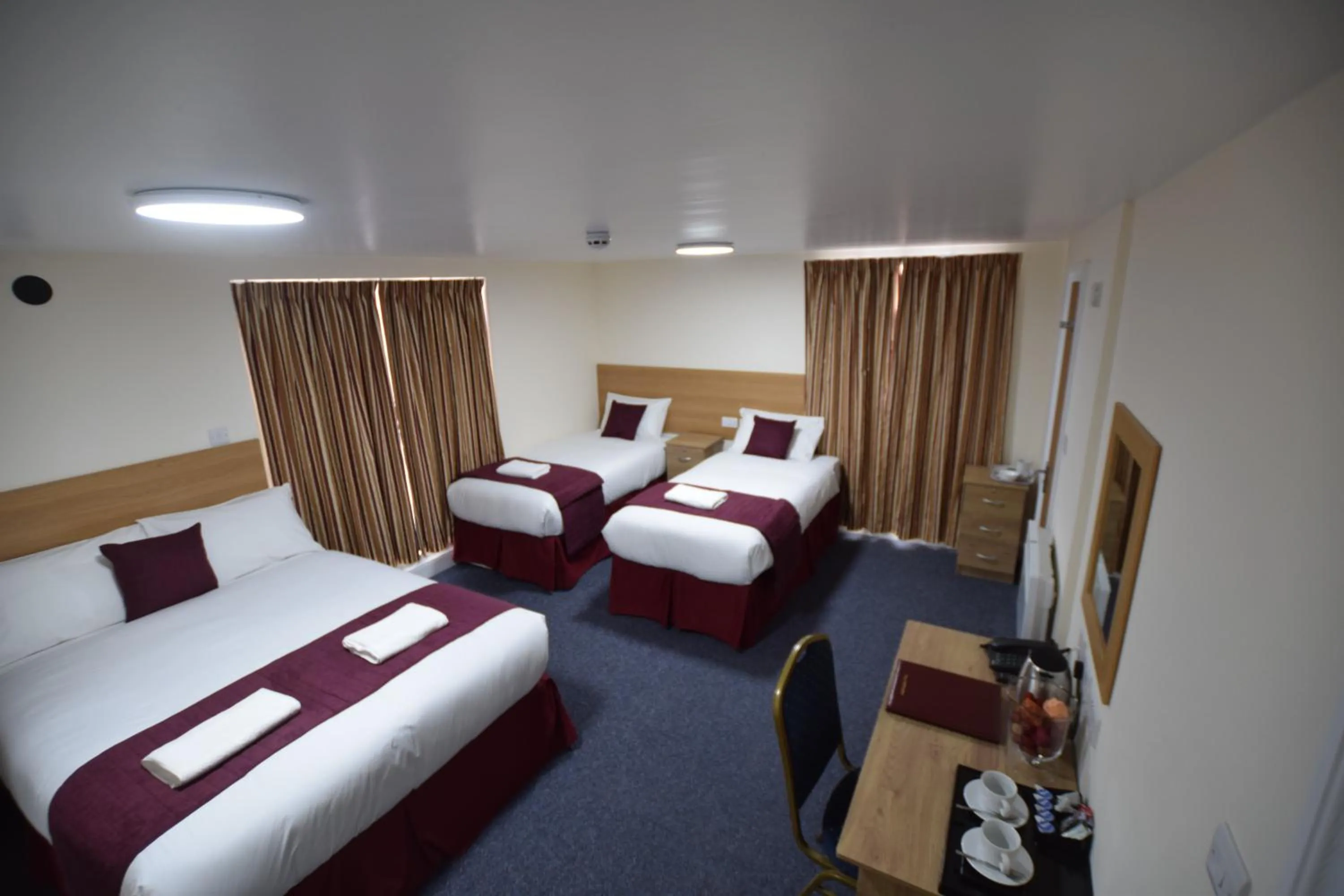 Bedroom, Bed in PremierLux Serviced Apartments