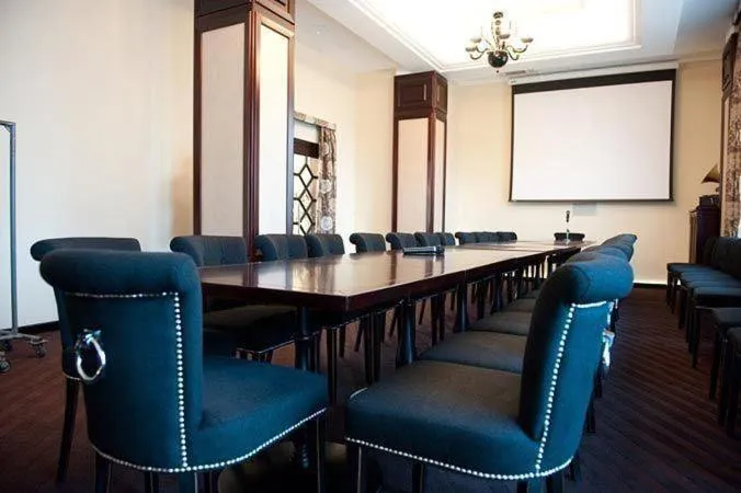 Business facilities in Hotel Helen