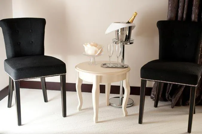 Seating area in Hotel Helen