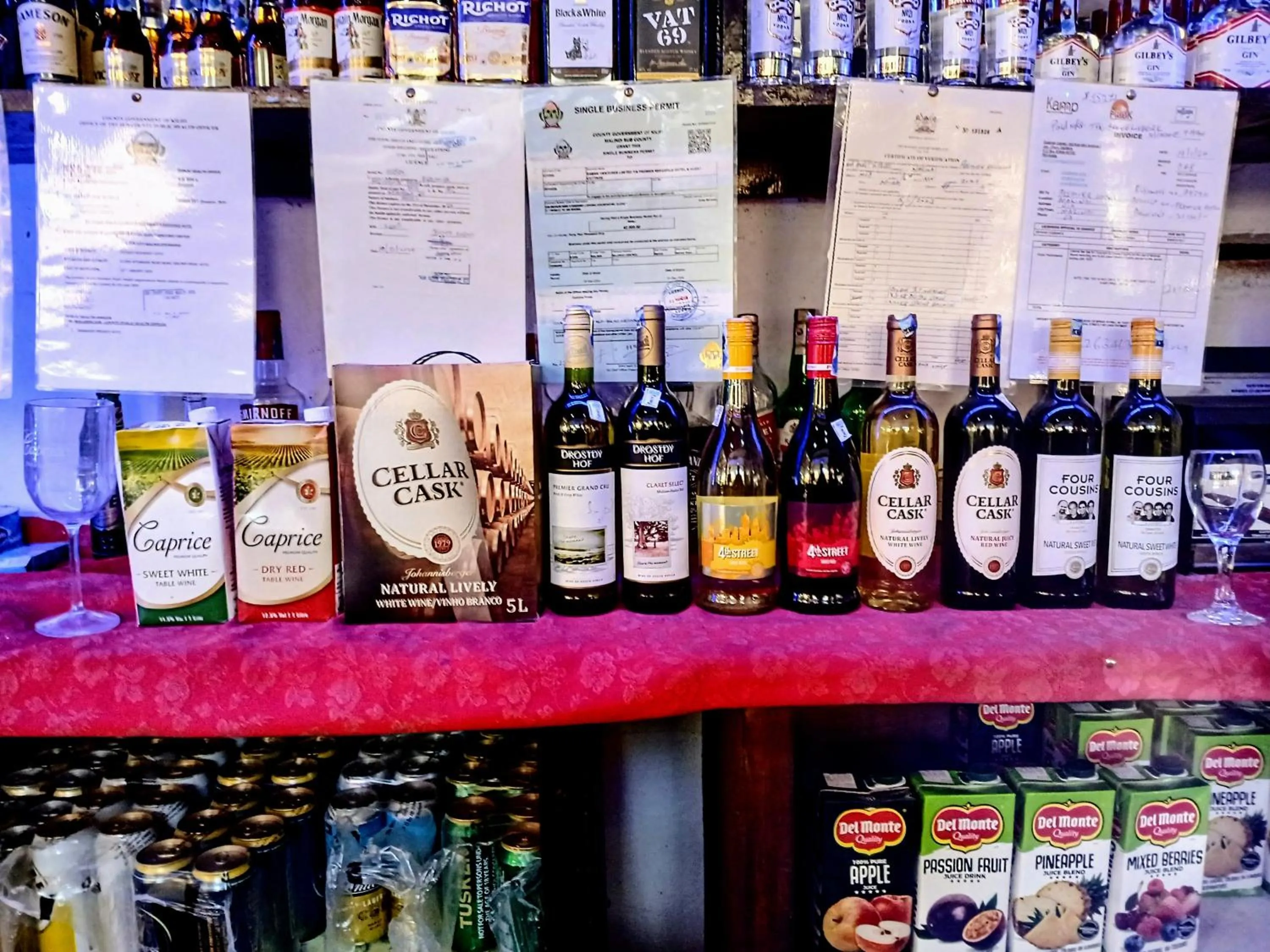 Lounge or bar in Premier Guest Residence Hotel