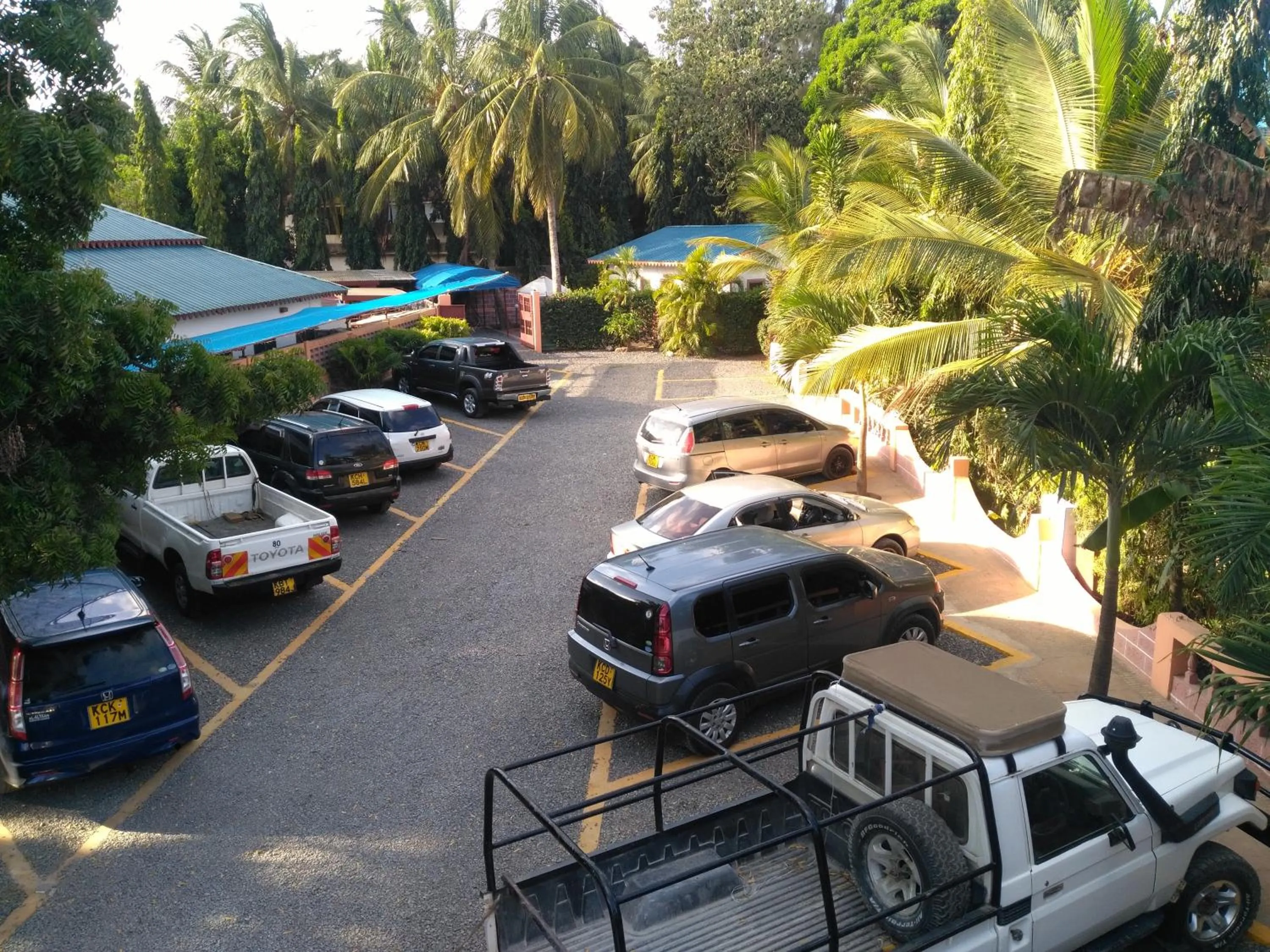 Premier Guest Residence Hotel