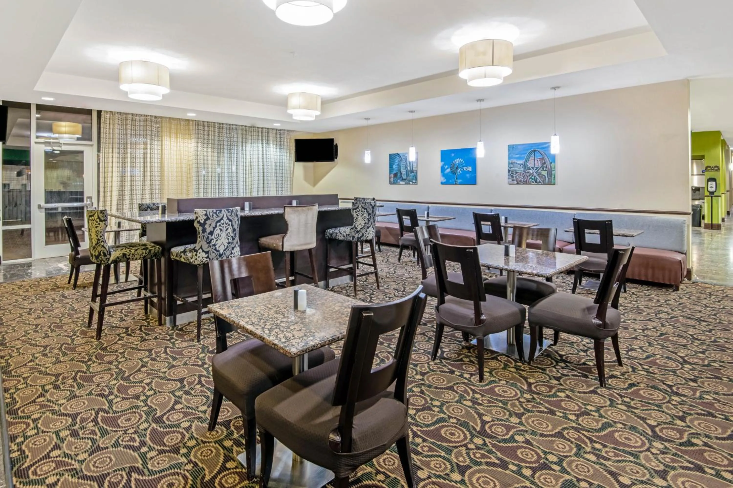 Breakfast in La Quinta by Wyndham Elk City