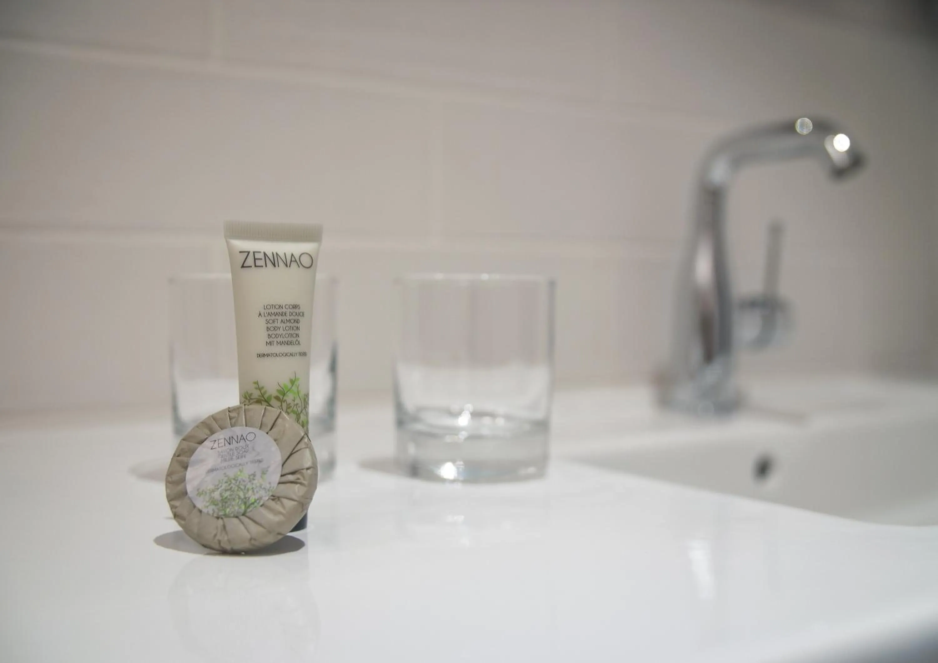 Bathroom in Le Magic Hôtel & Spa
