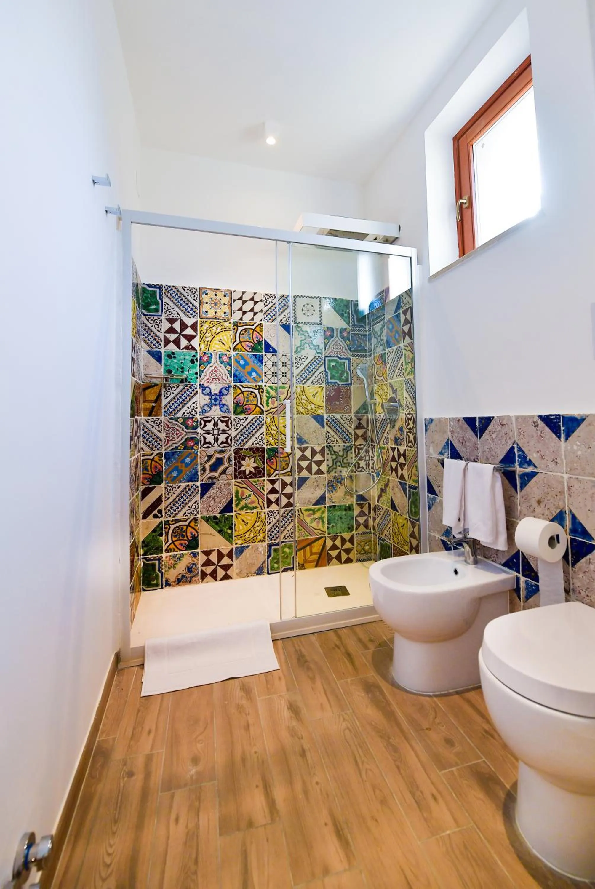 Shower in La Riggiola