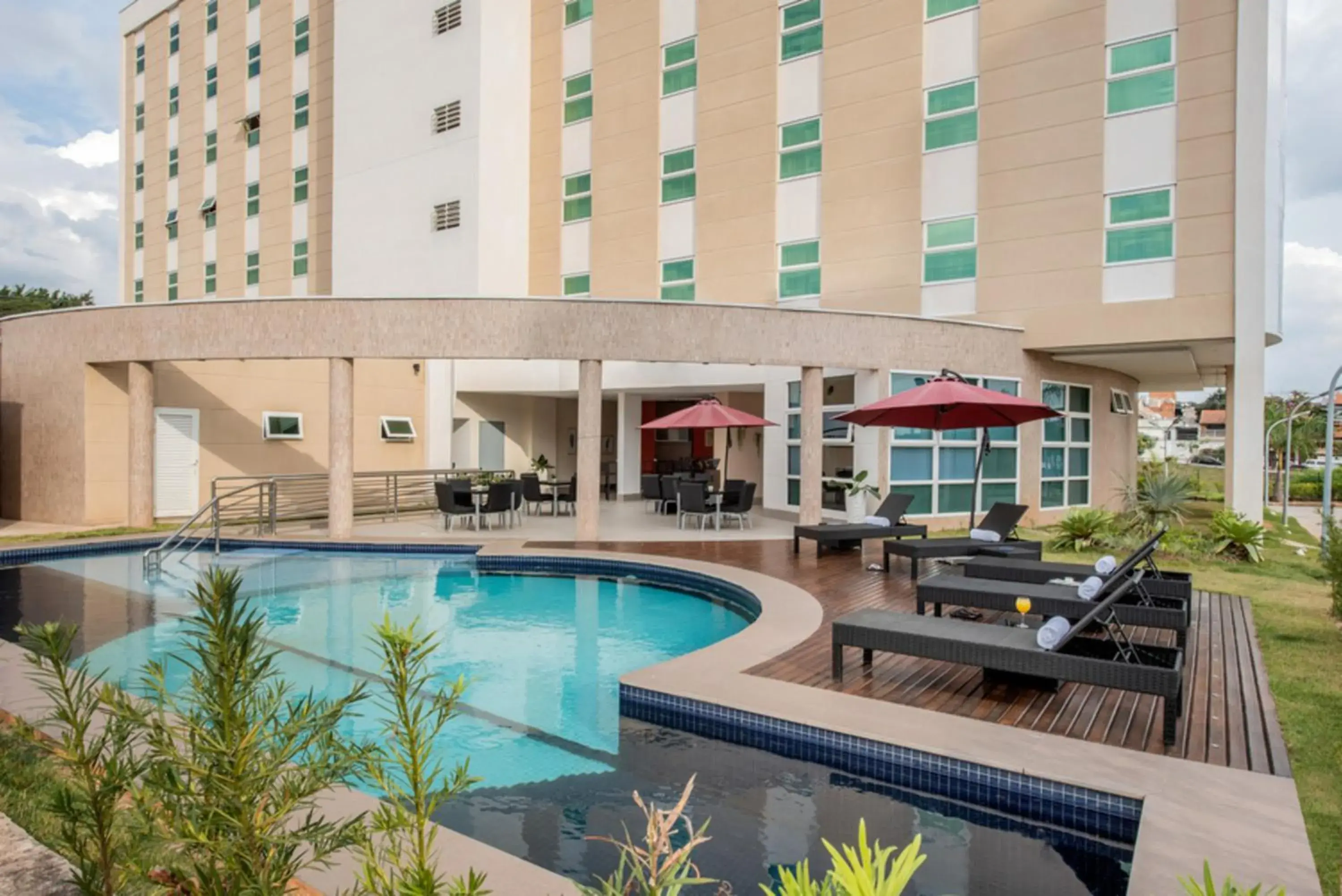 Swimming pool in Intercity Itupeva Swimming pool in Intercity Itupeva