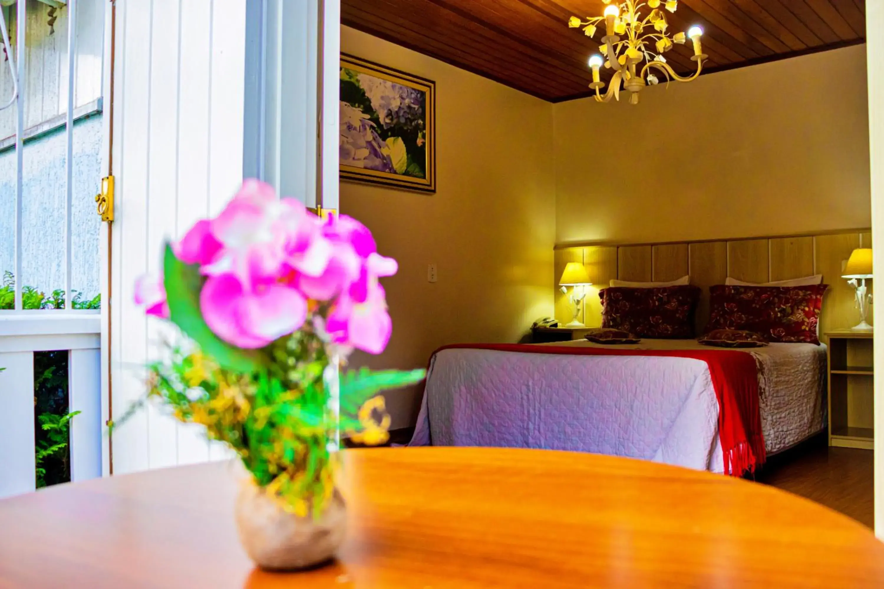 Photo of the whole room, Bed in VELINN Pousada Chateau do Luar Prime Photo of the whole room, Bed in VELINN Pousada Chateau do Luar Prime