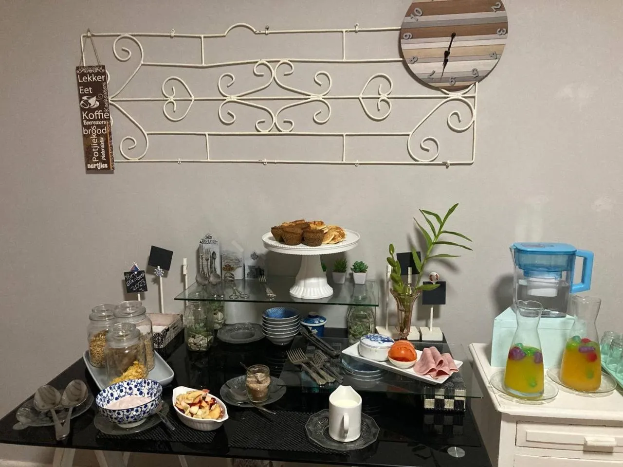 Buffet breakfast in 57 On Wellington Accommodation