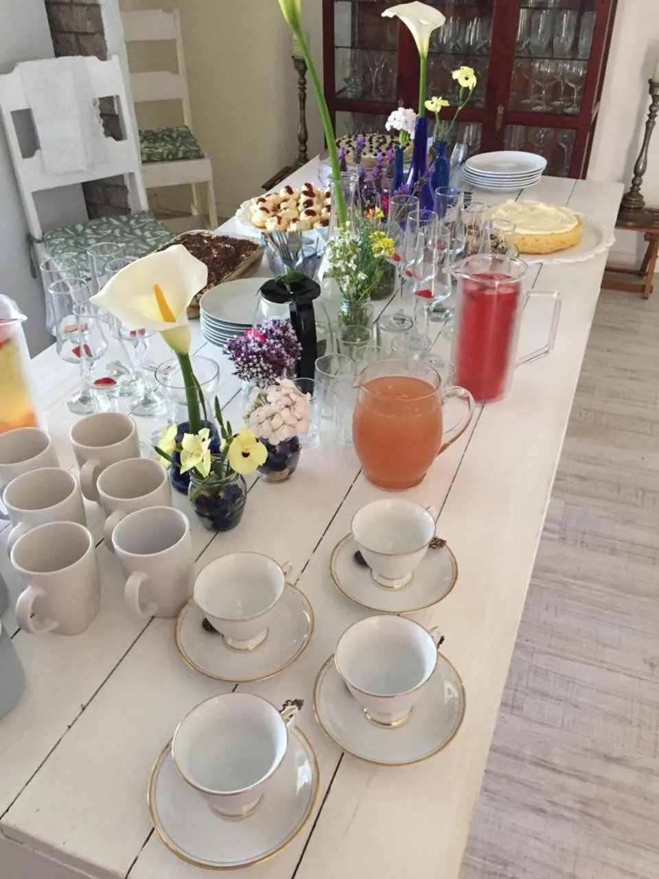 Food and drinks in 57 On Wellington Accommodation