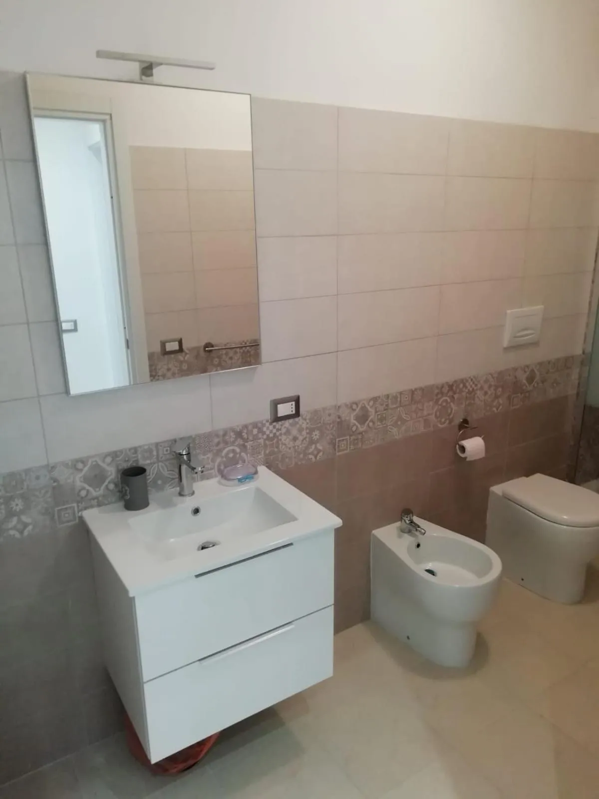 Bathroom in Rita a Trastevere