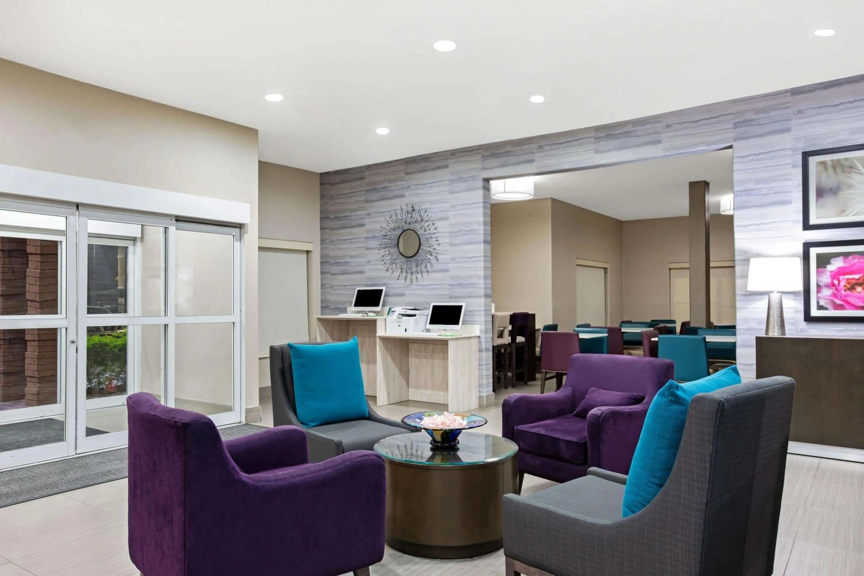 Lobby or reception in La Quinta by Wyndham Pharr North McAllen