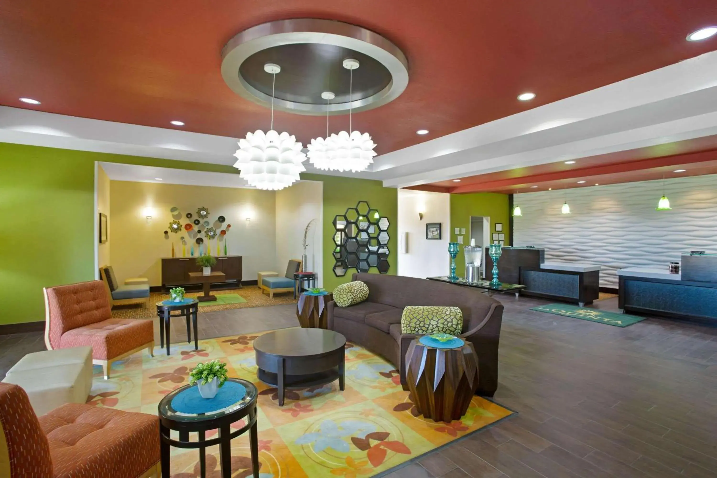 Lobby or reception in La Quinta by Wyndham Pearsall Lobby or reception in La Quinta by Wyndham Pearsall