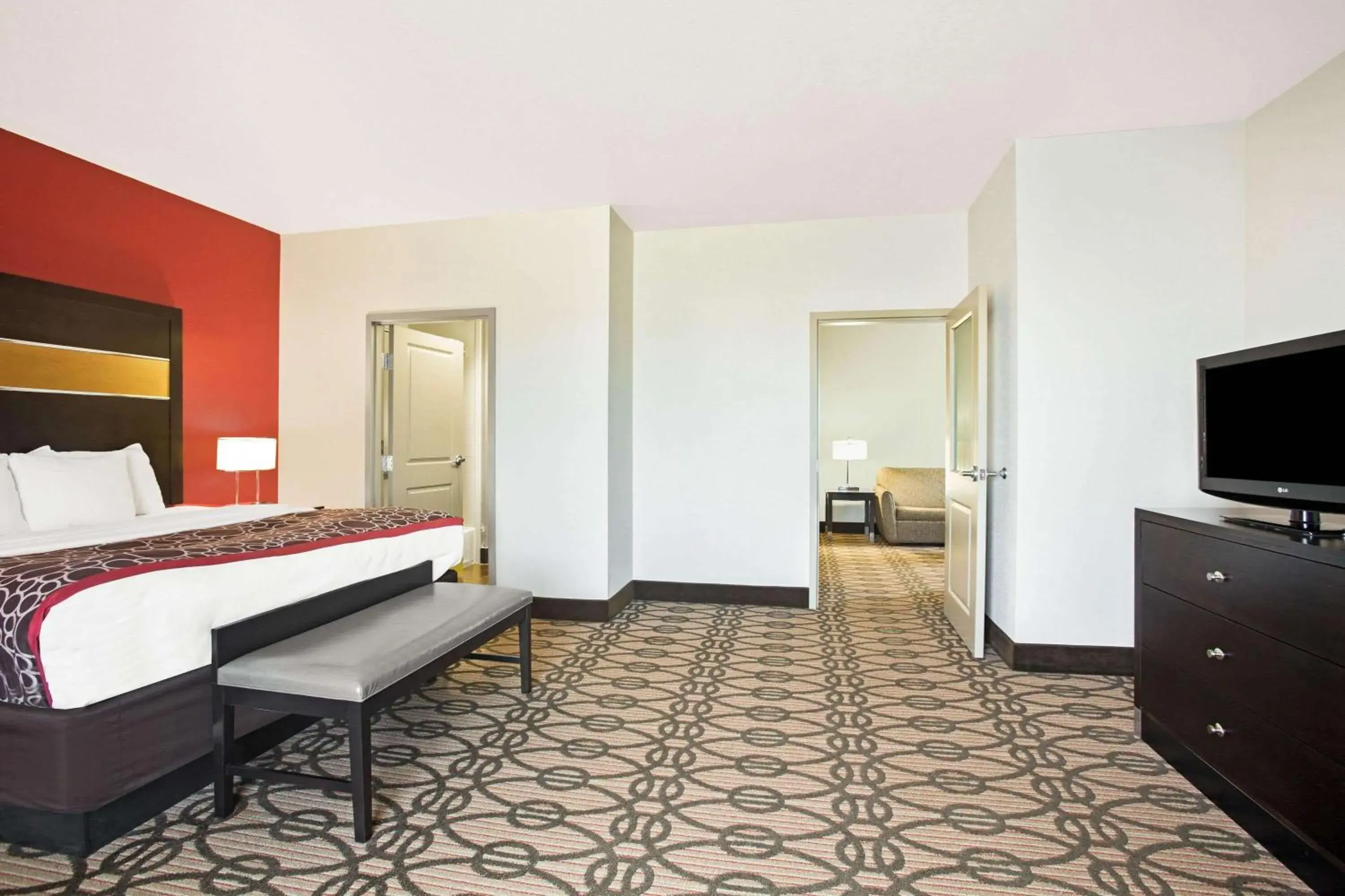 Deluxe Executive Suite with View - Non-Smoking in La Quinta by Wyndham Pearsall Deluxe Executive Suite with View - Non-Smoking in La Quinta by Wyndham Pearsall