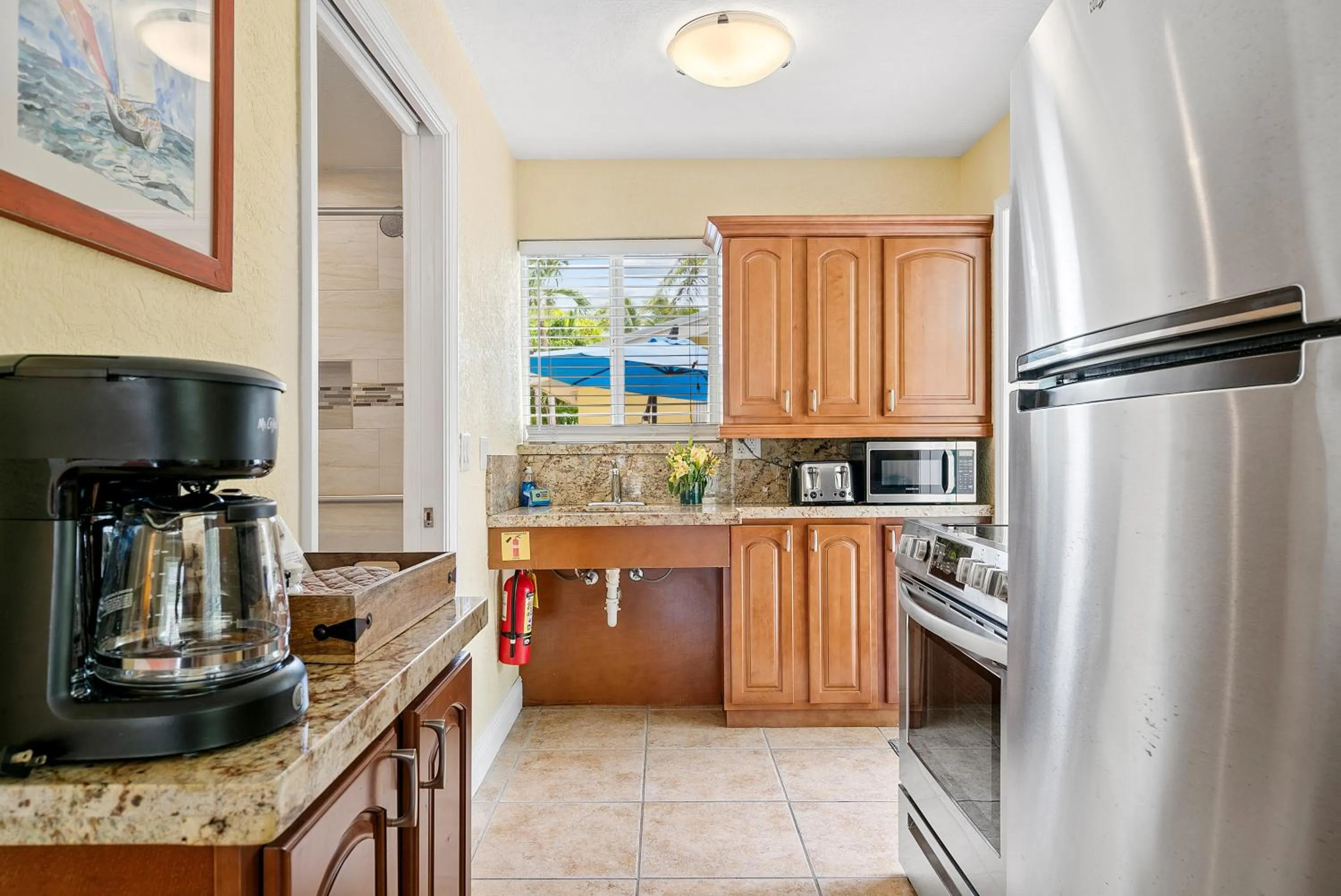 kitchen in Coconut Bay Resort - Key Largo