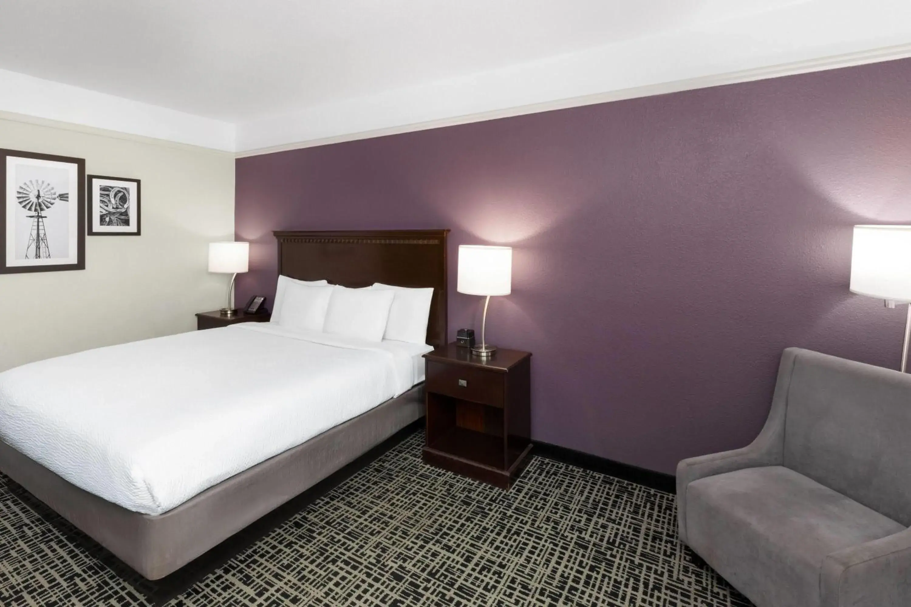 Photo of the whole room, Bed in La Quinta by Wyndham Brownwood Photo of the whole room, Bed in La Quinta by Wyndham Brownwood