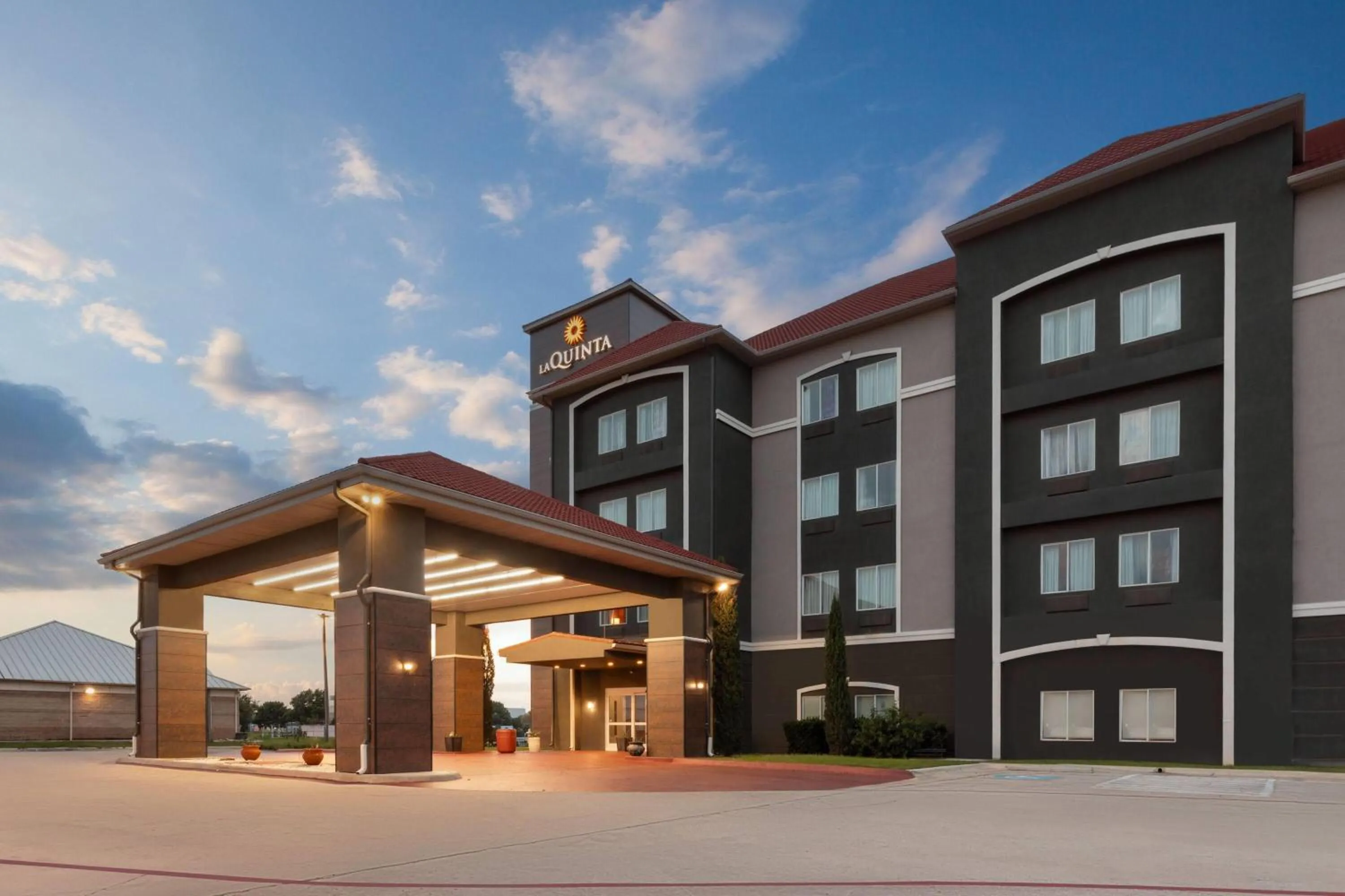 Property building in La Quinta by Wyndham Brownwood