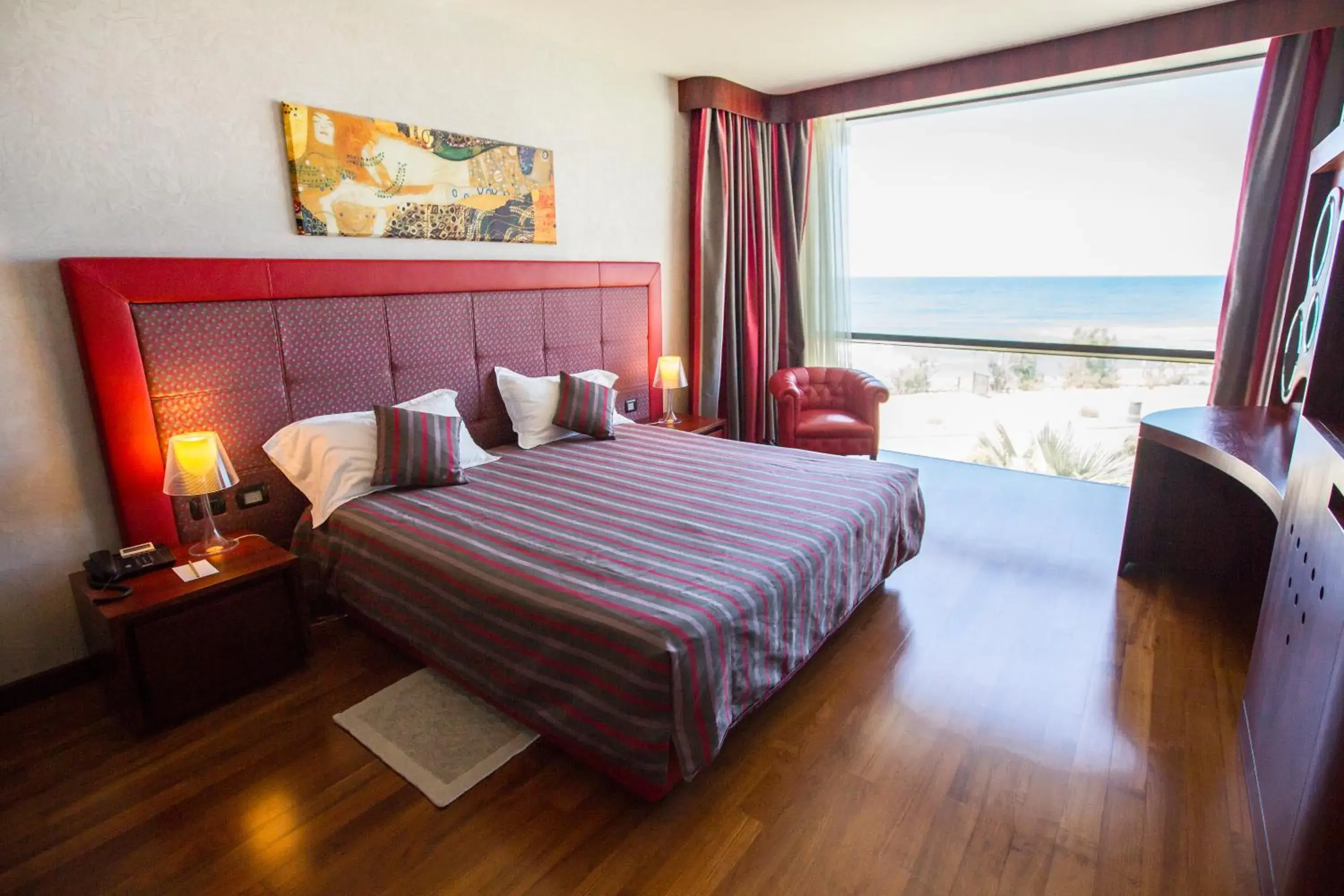 Bed in Cefalù Sea Palace Bed in Cefalù Sea Palace