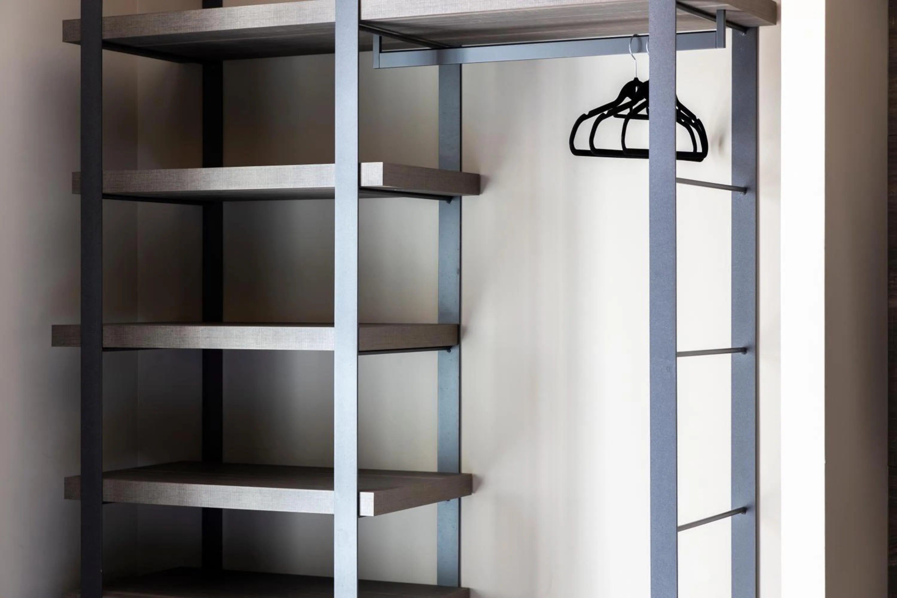 wardrobe in Milestone