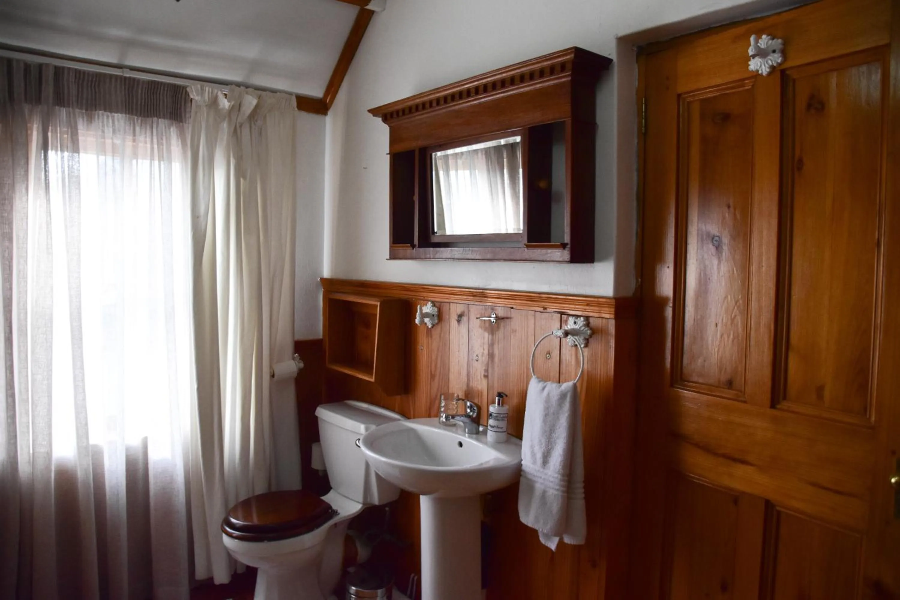 Hobbit Boutique Hotel