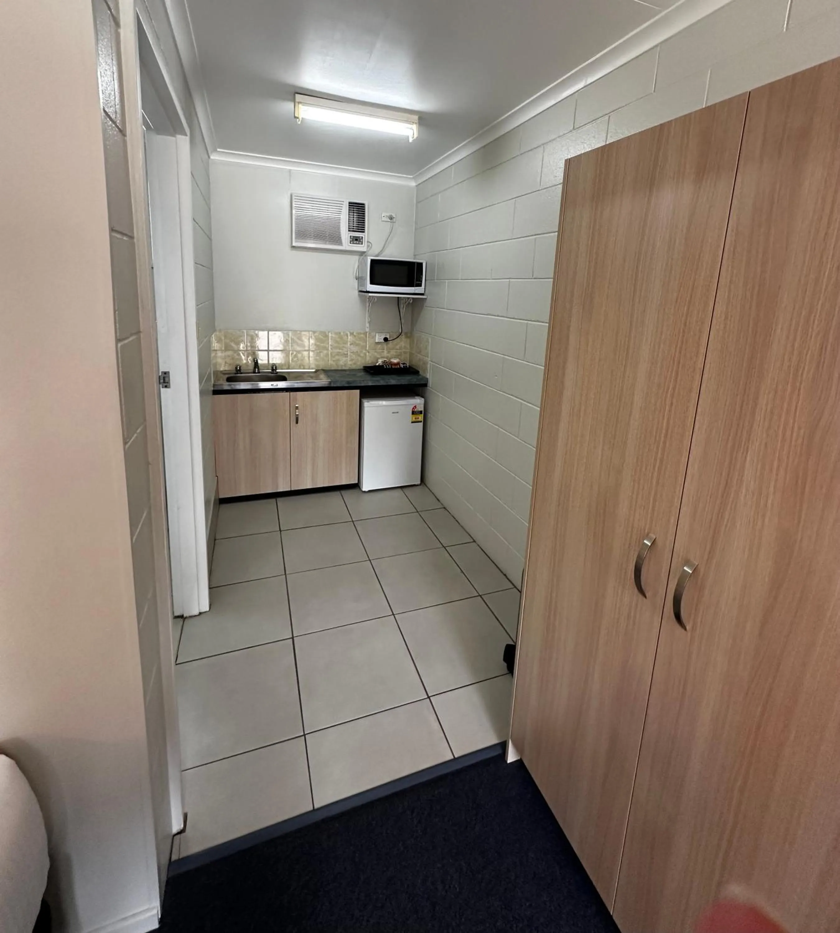 Kitchen or kitchenette in Murgon Motor Inn