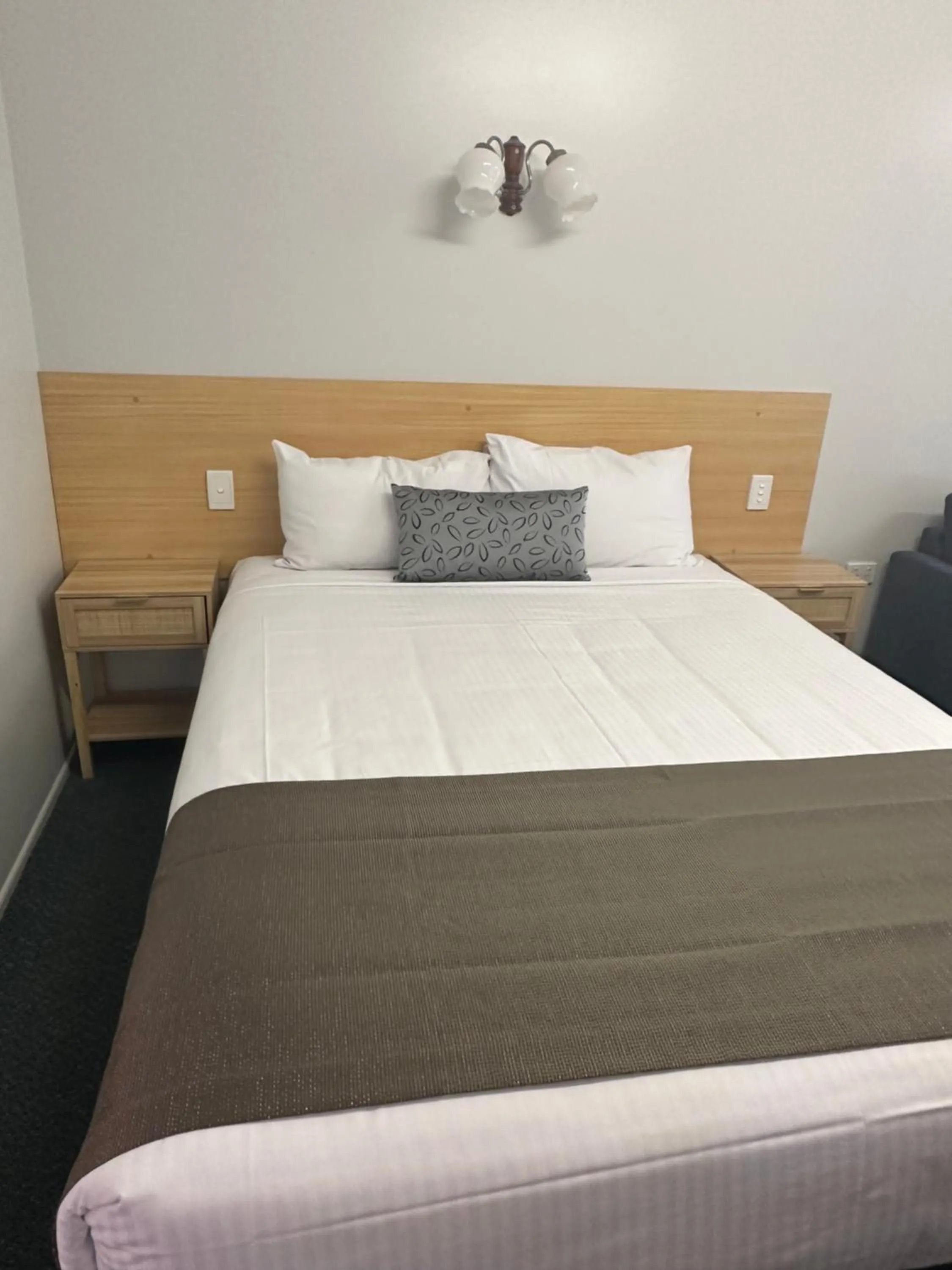 Bed in Murgon Motor Inn