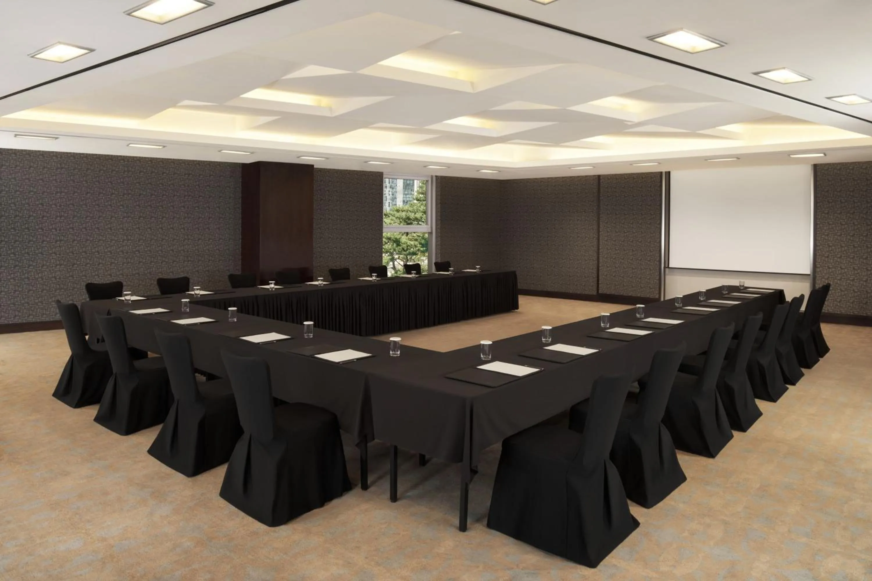 Meeting/conference room in Sheraton Grand Incheon Hotel