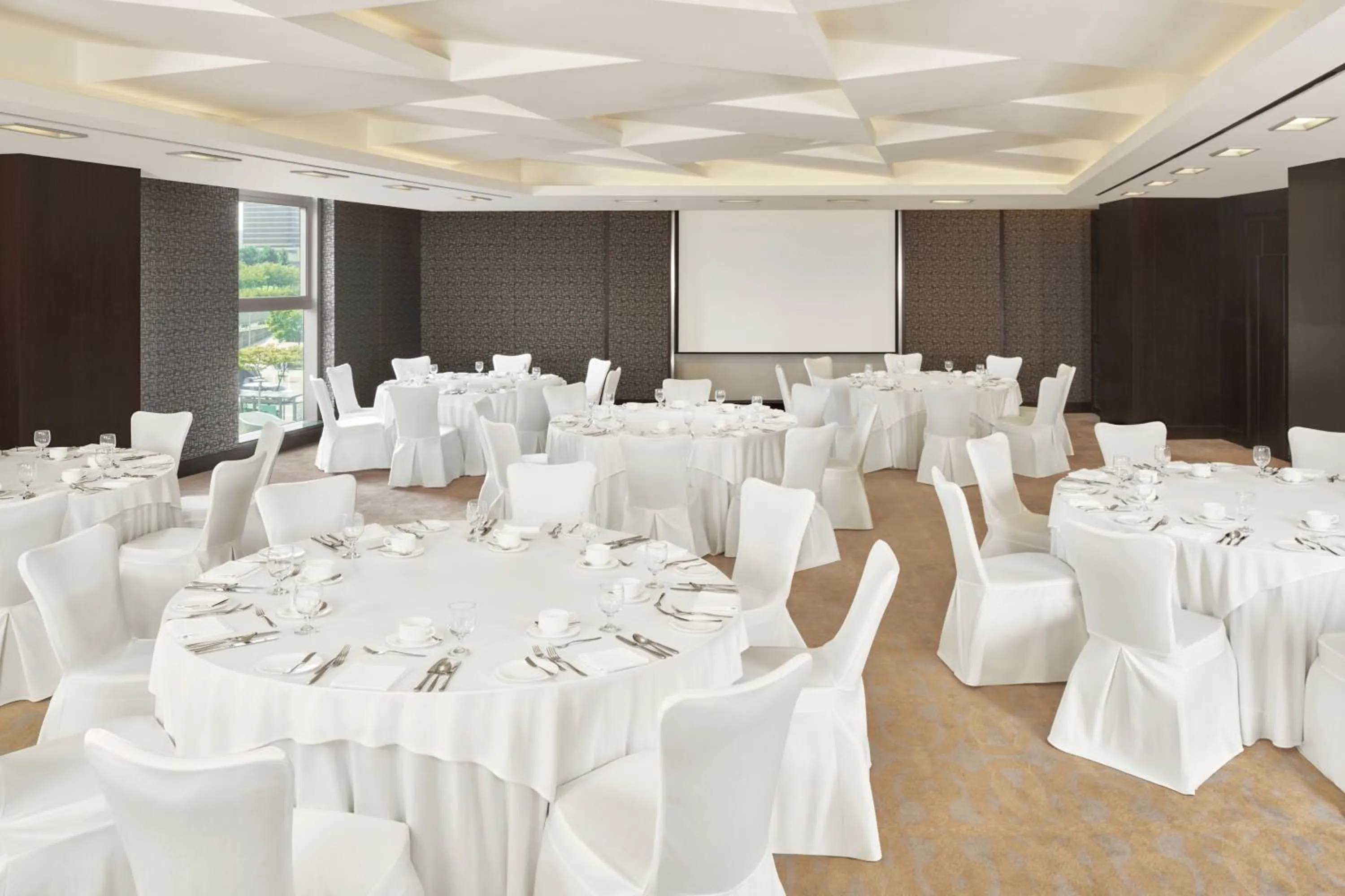 Meeting/conference room in Sheraton Grand Incheon Hotel