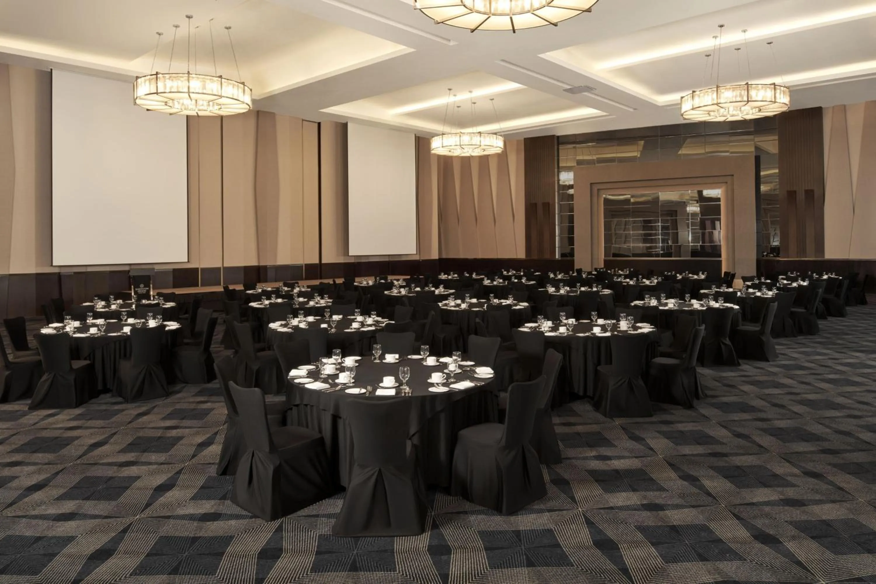 Meeting/conference room in Sheraton Grand Incheon Hotel