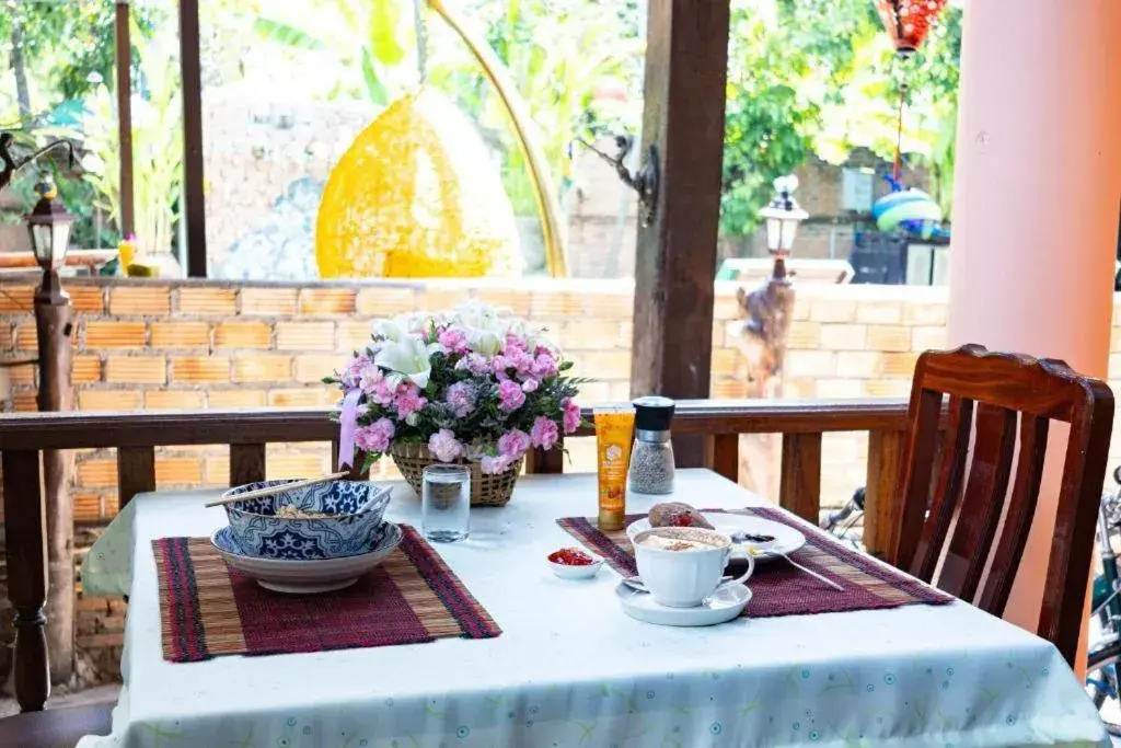 Restaurant/places to eat in De Wiang Kum Kam Restaurant/places to eat in De Wiang Kum Kam