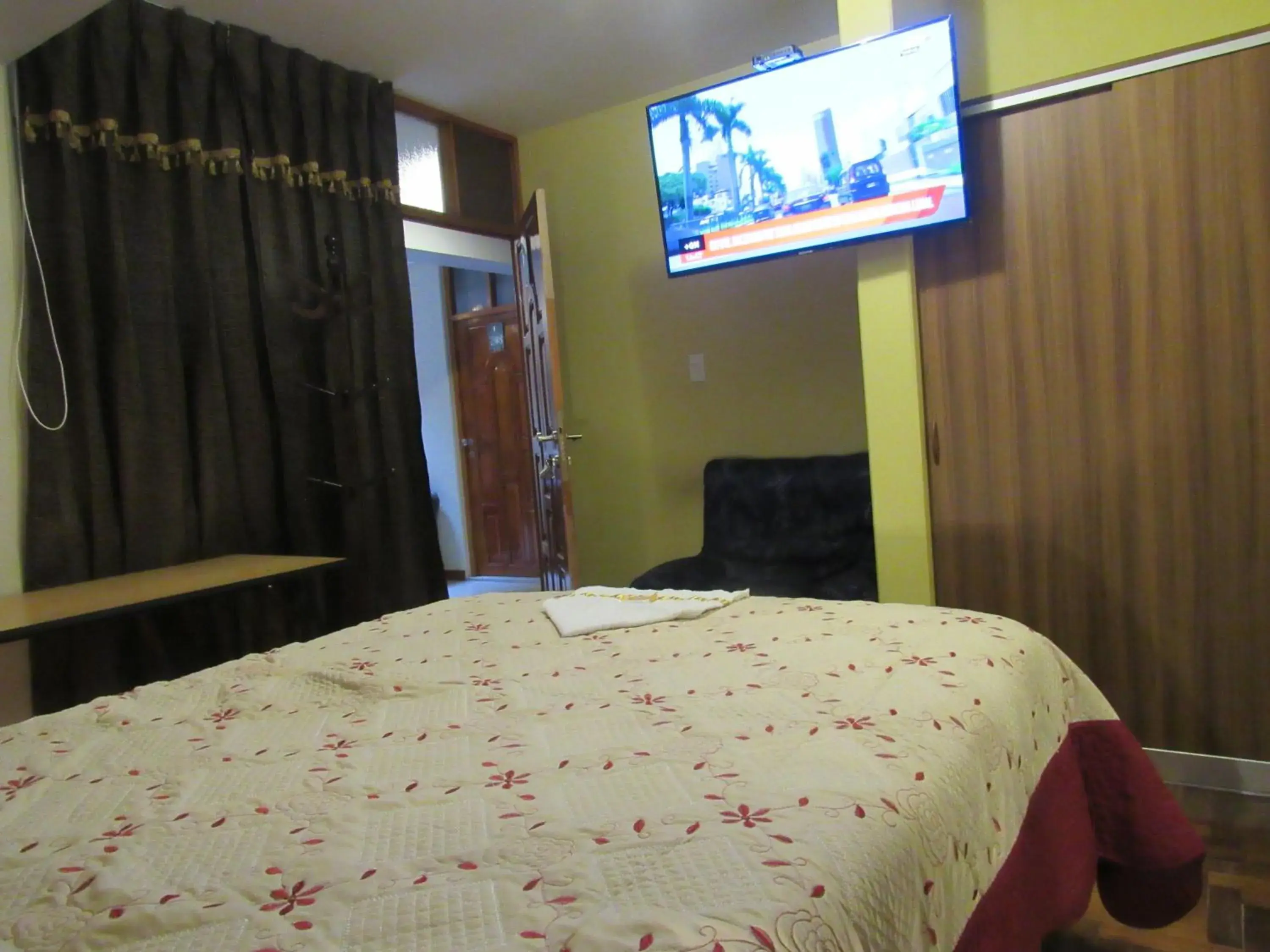 Single Room in Hotel Sueños Dorados Single Room in Hotel Sueños Dorados