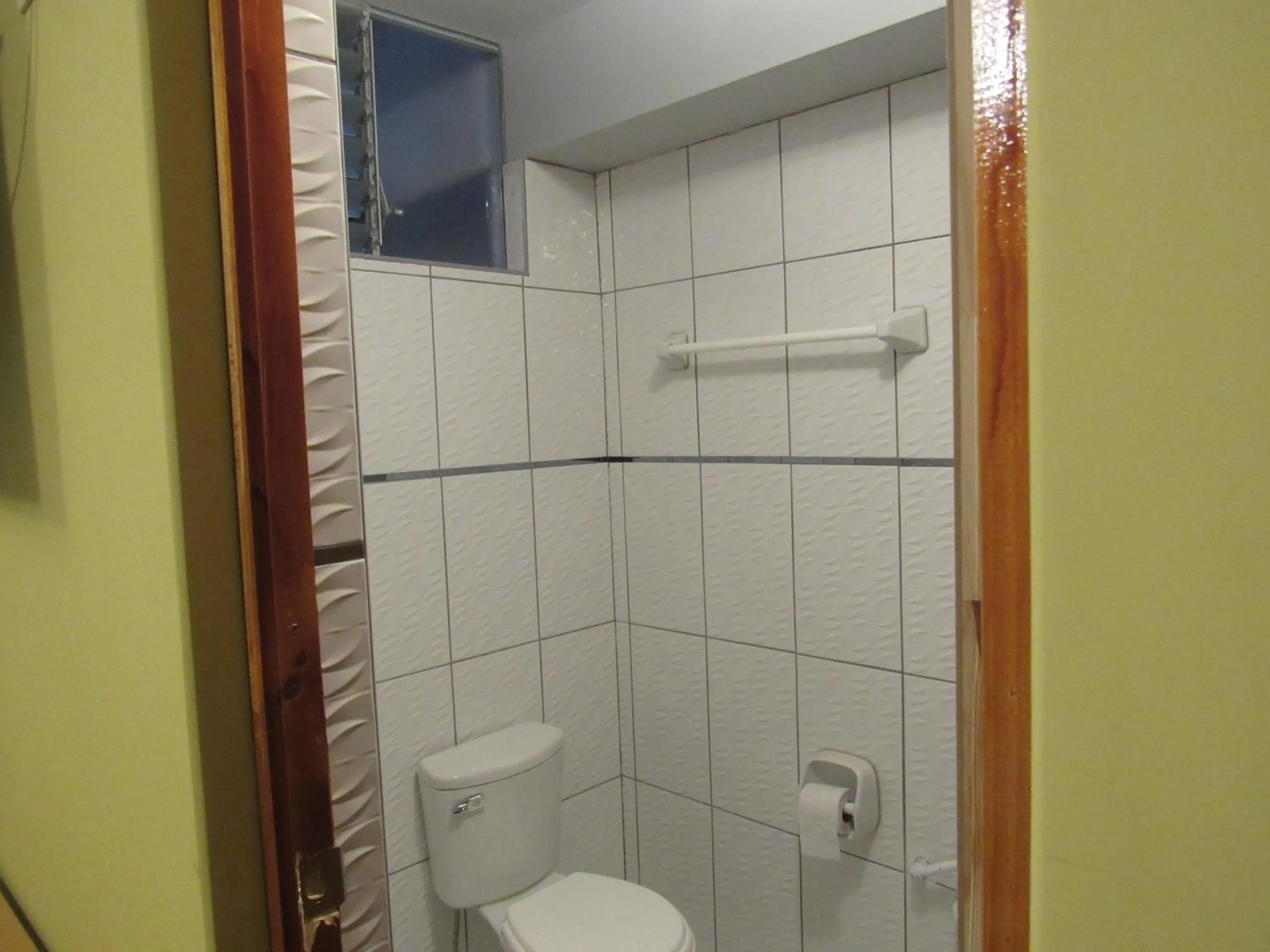 Toilet in Hotel Sueños Dorados