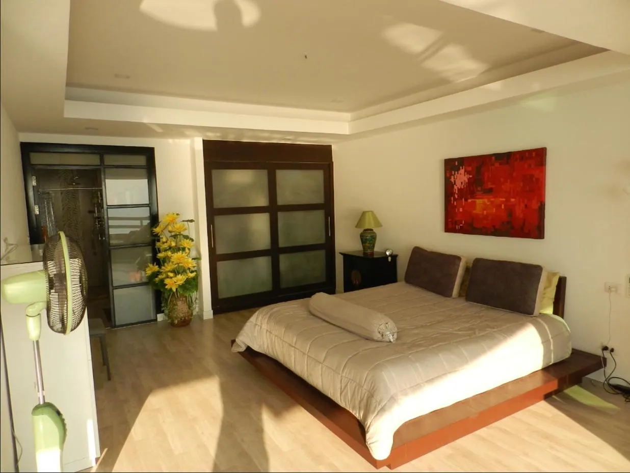 Bedroom, Bed in Jomtien PLAZA Condotel