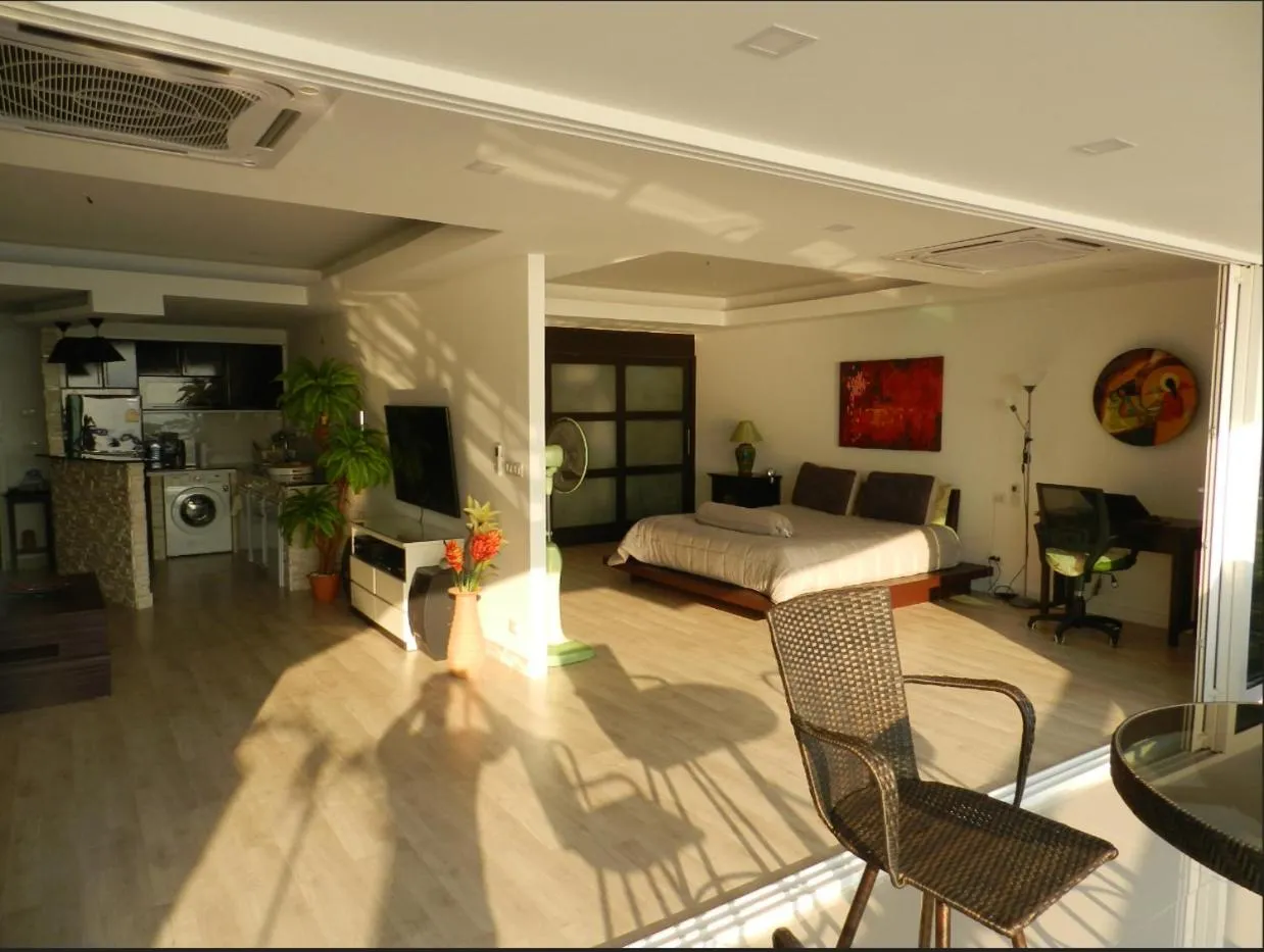 Photo of the whole room in Jomtien PLAZA Condotel