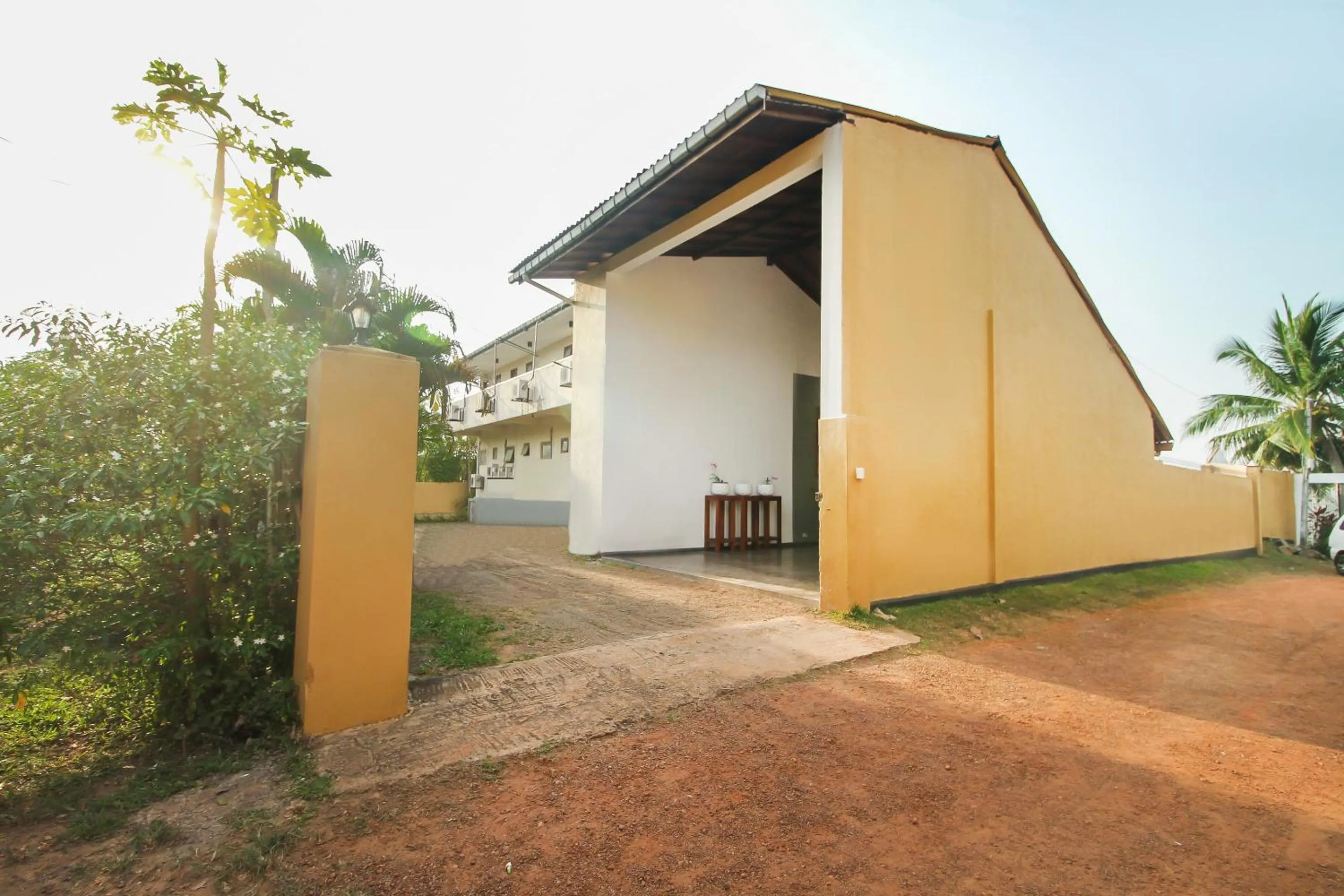 Facade/entrance in Kalla Bongo Lake Resort