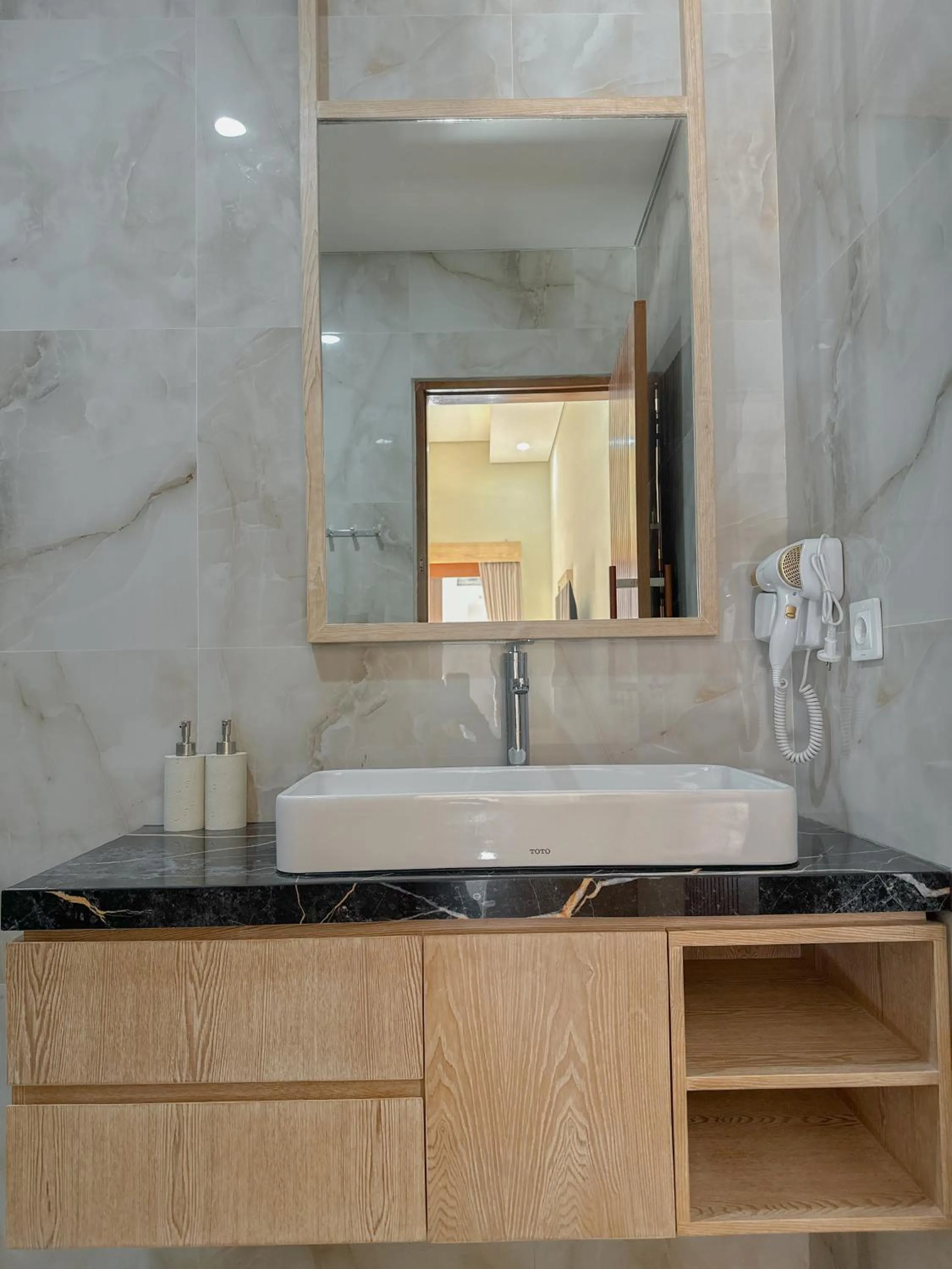 Bathroom in Jonsen Homestay