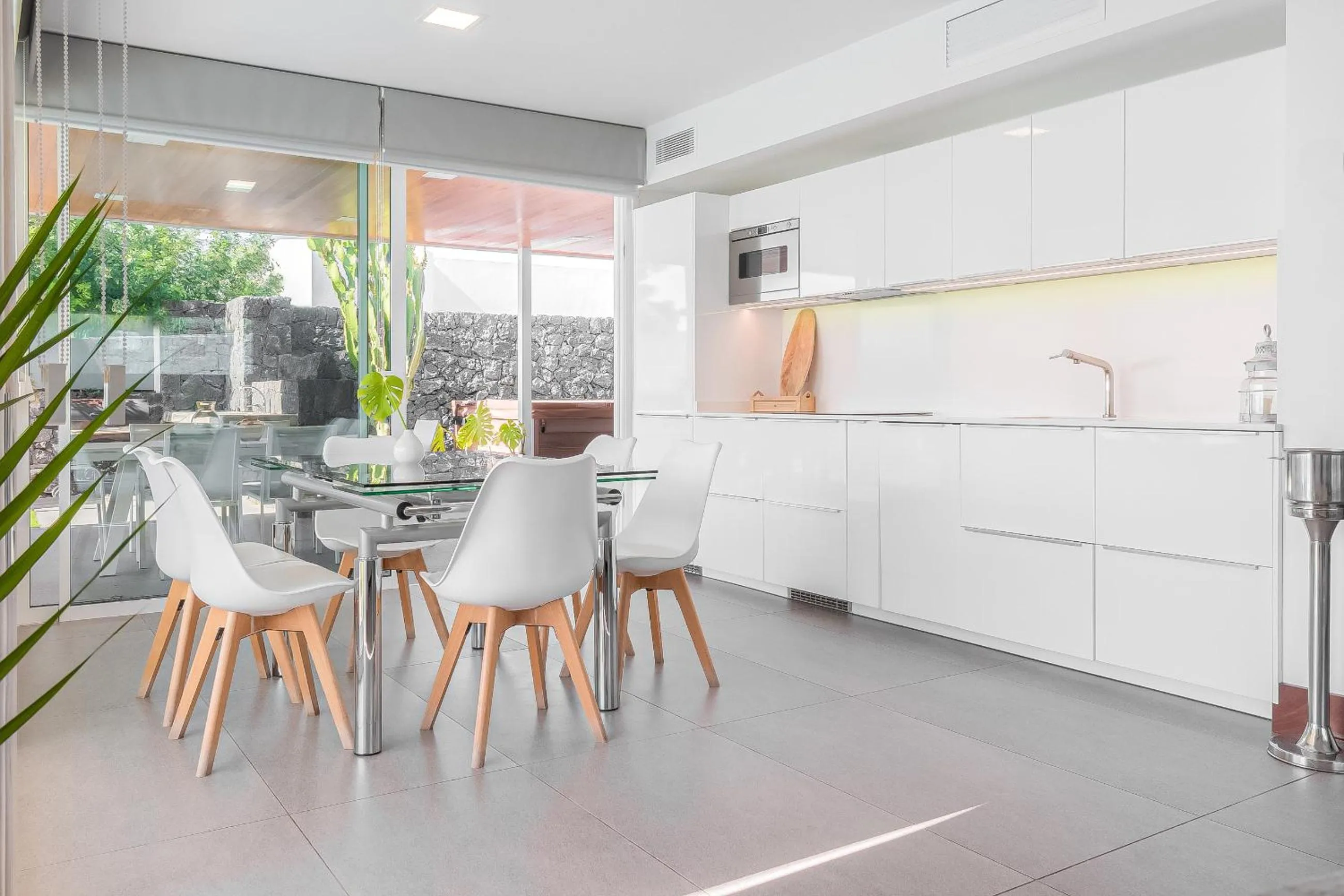 Breakfast in Hyde Park Lane Villas