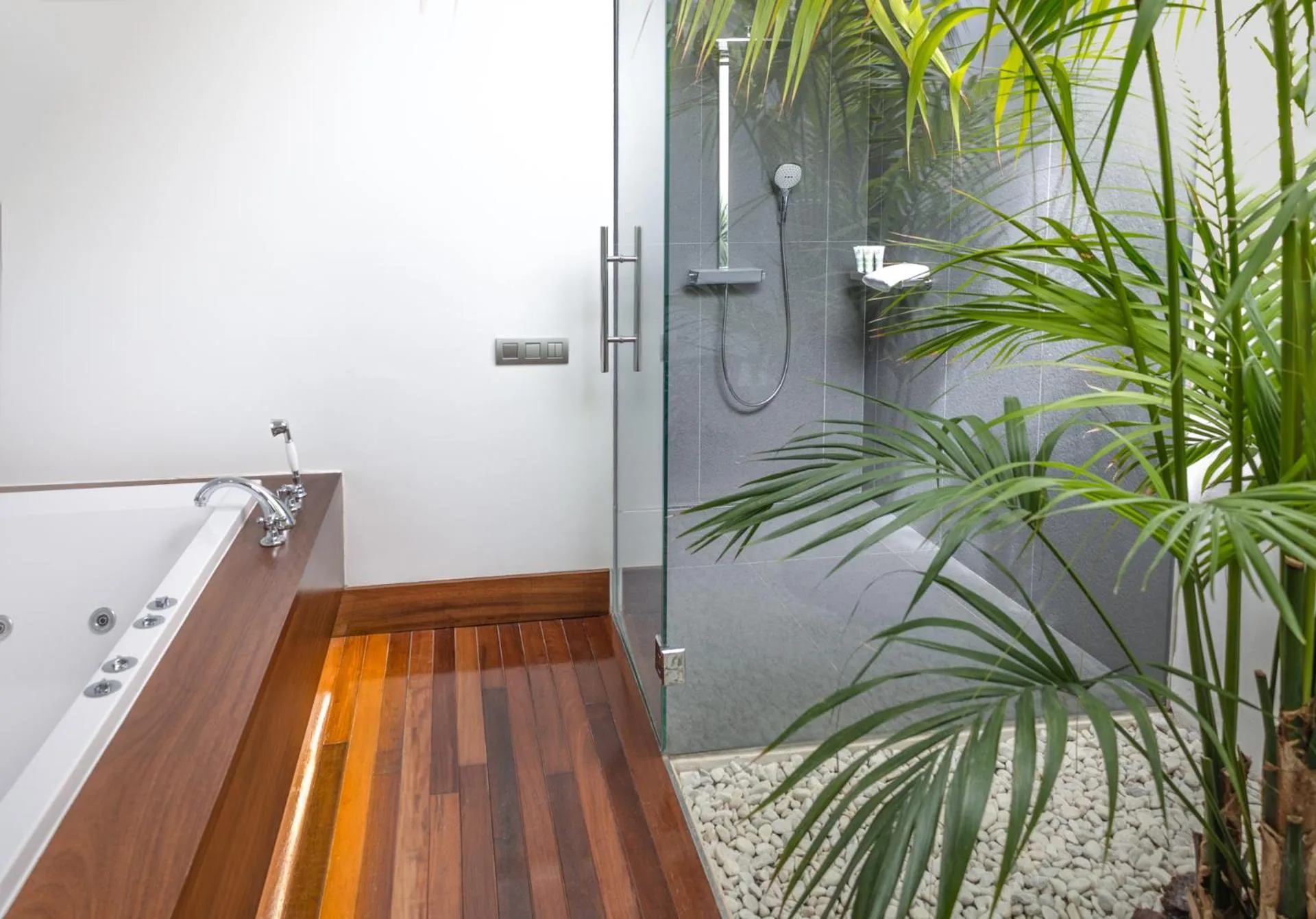 Hyde Park Lane Villas