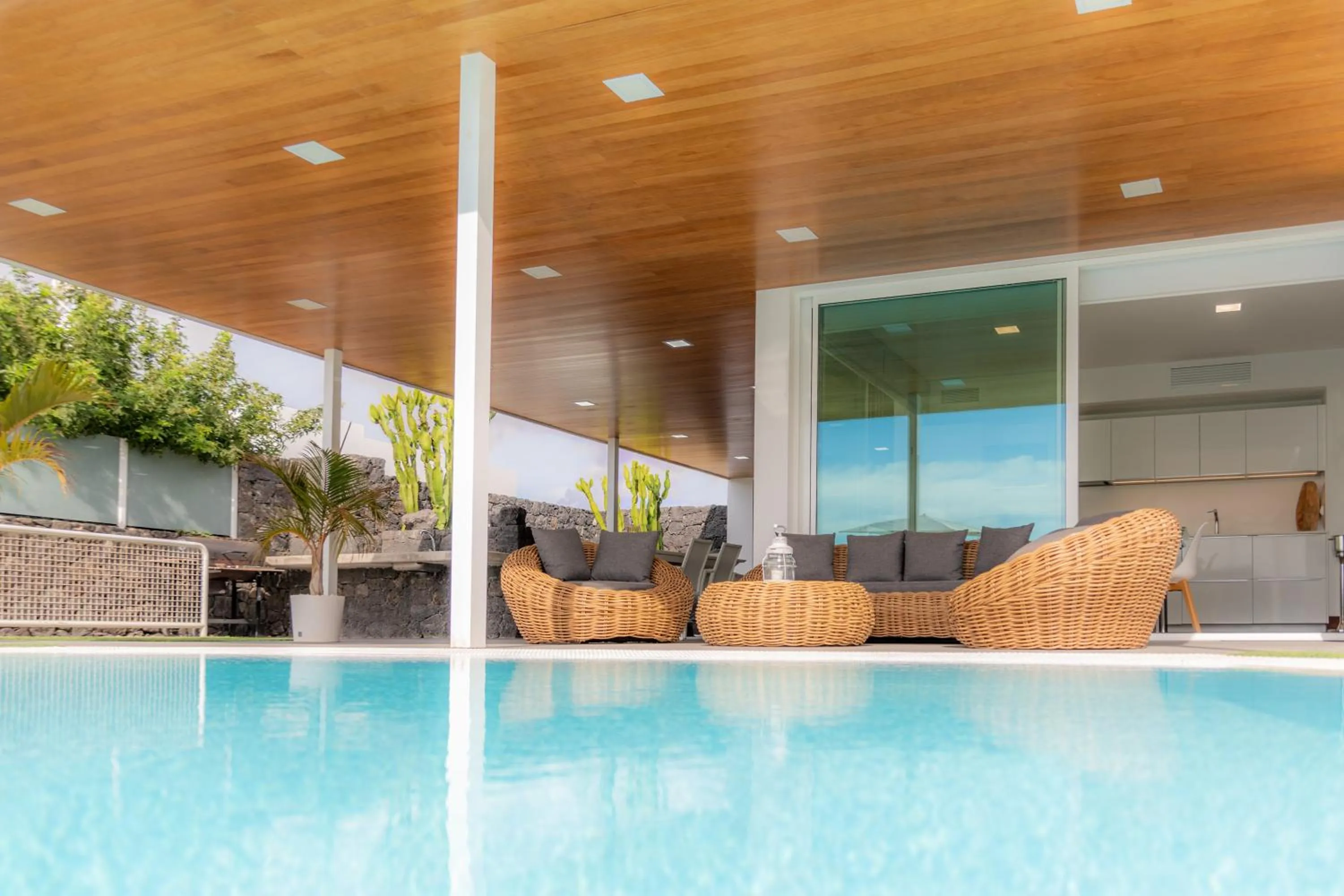 Swimming pool in Hyde Park Lane Villas