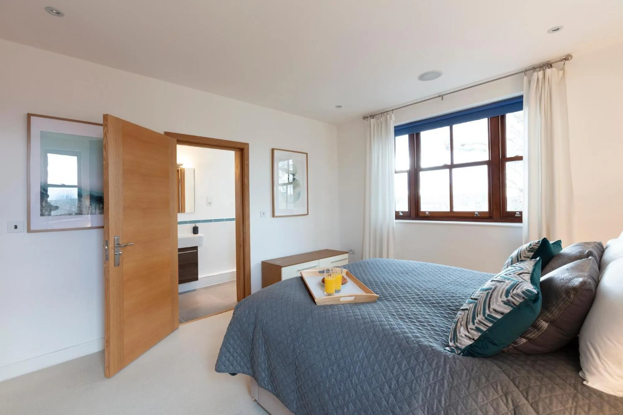 Bed in Hampden Apartments - The Henry