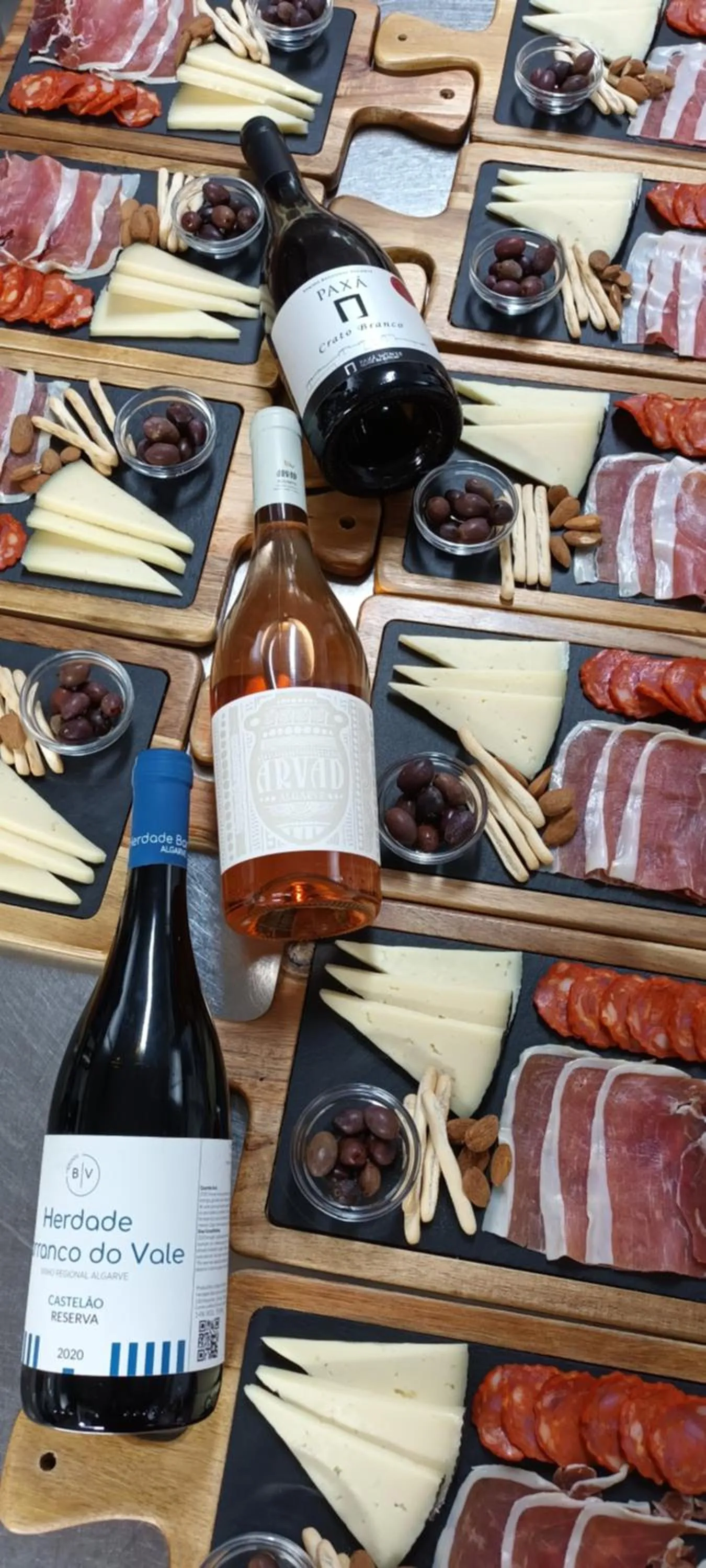 Food and drinks in Casa Bela Moura, Boutique Hotel & Wine