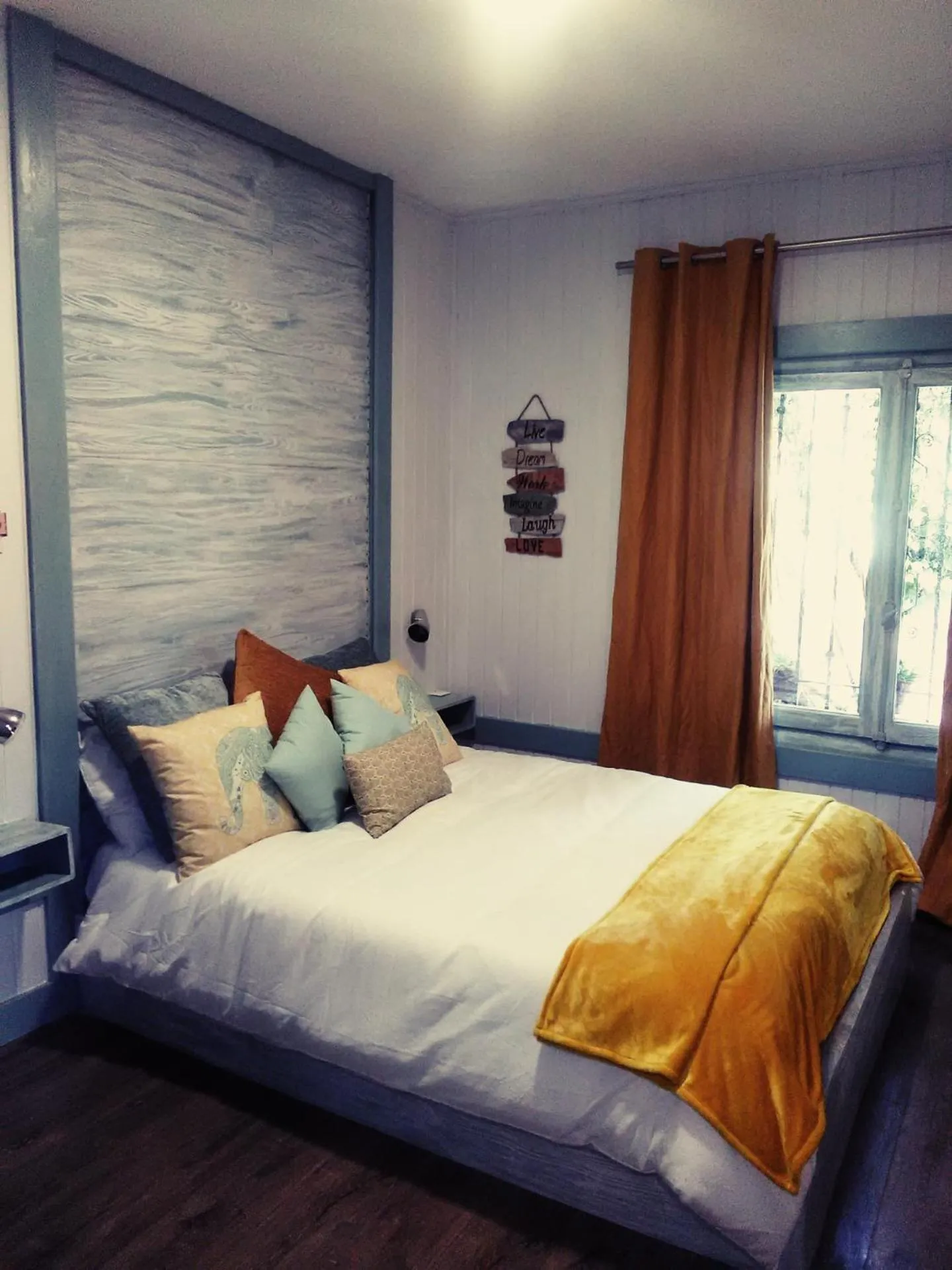 Photo of the whole room, Bed in Villa Palma