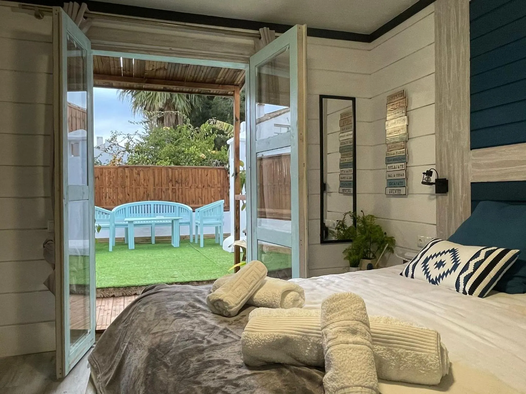 Balcony/Terrace, Bed in Villa Palma