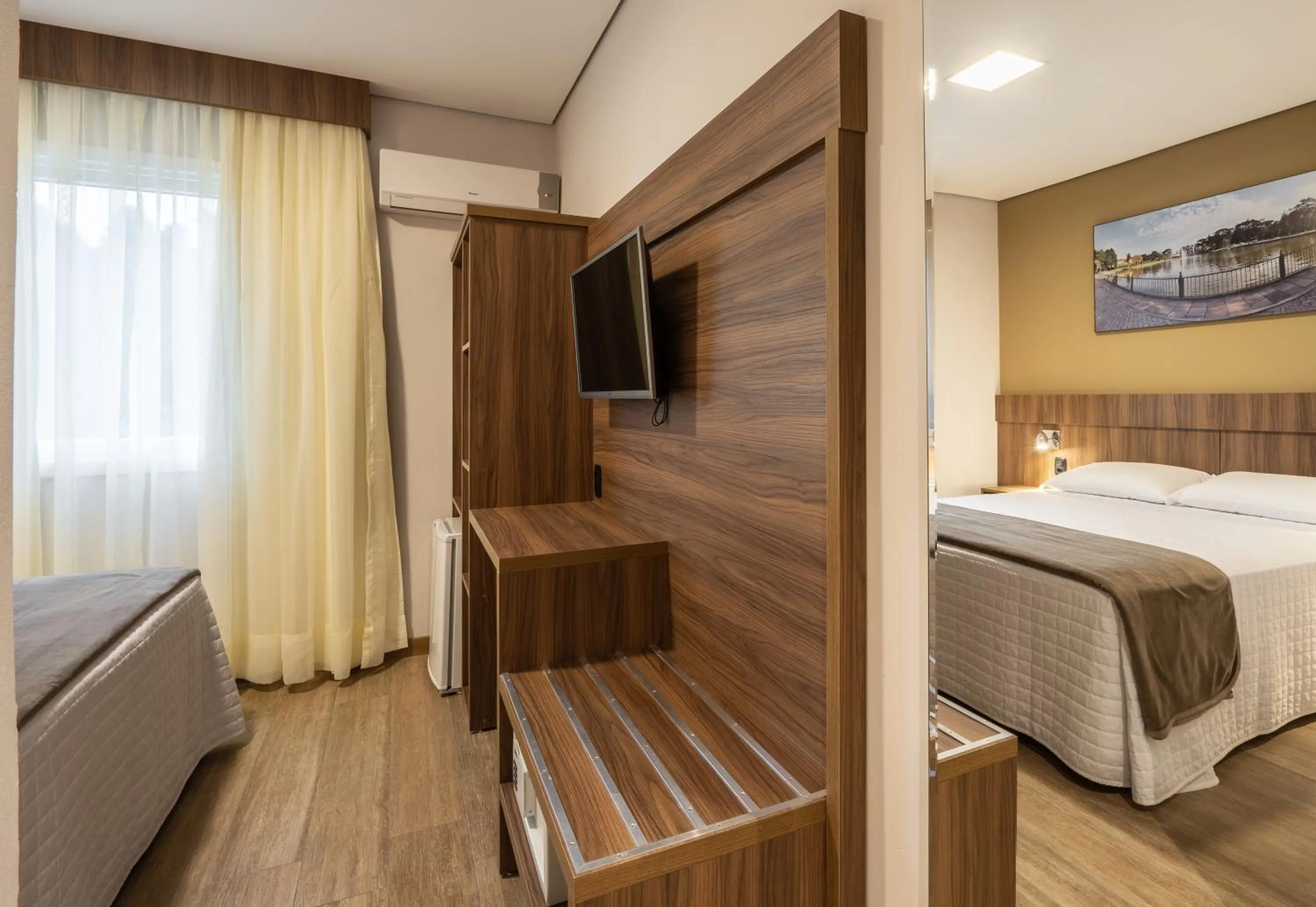 Photo of the whole room, Bed in Hotel Fioreze Primo - 800m da Rua Coberta