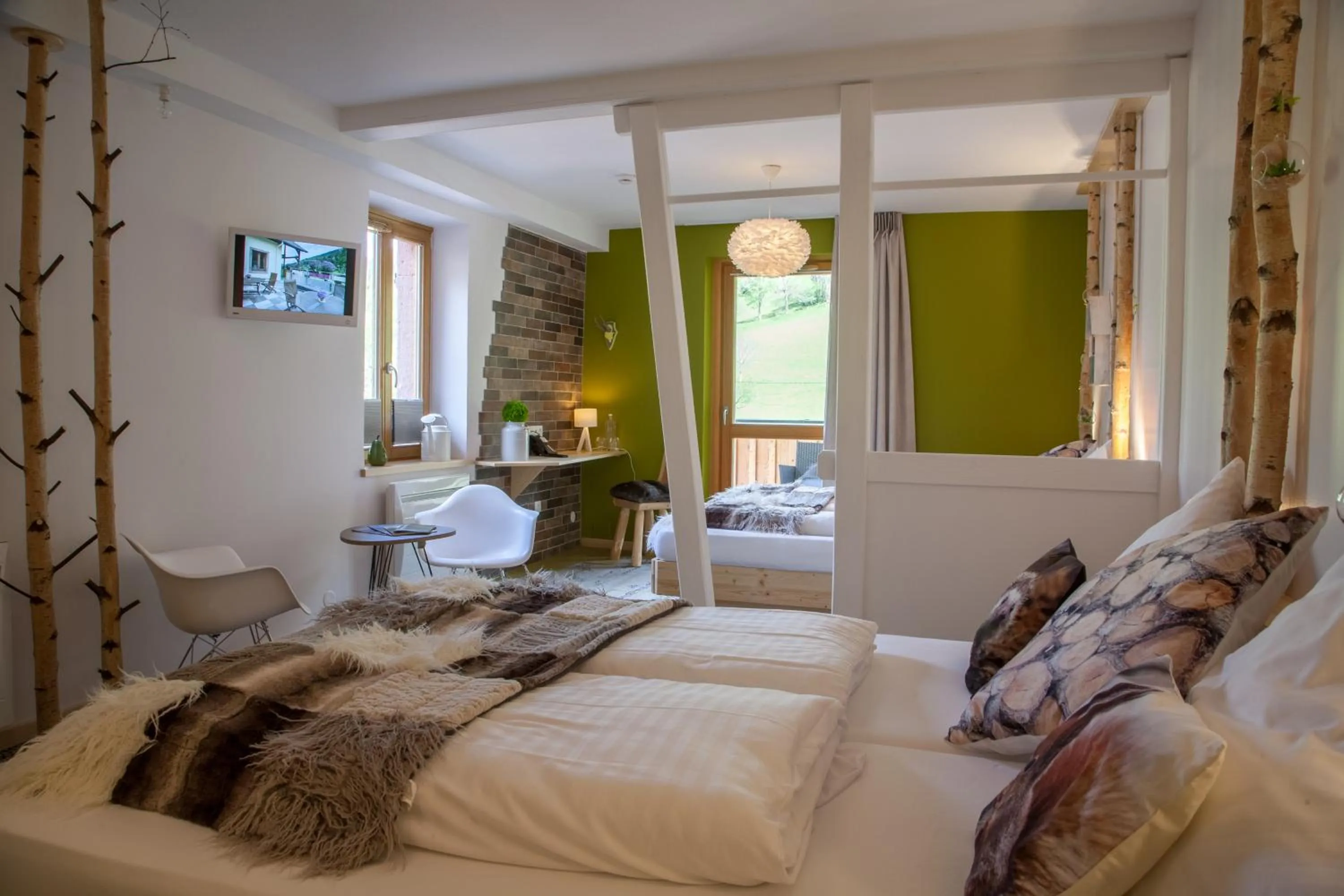 Photo of the whole room, Bed in Hostellerie Les Bagenelles