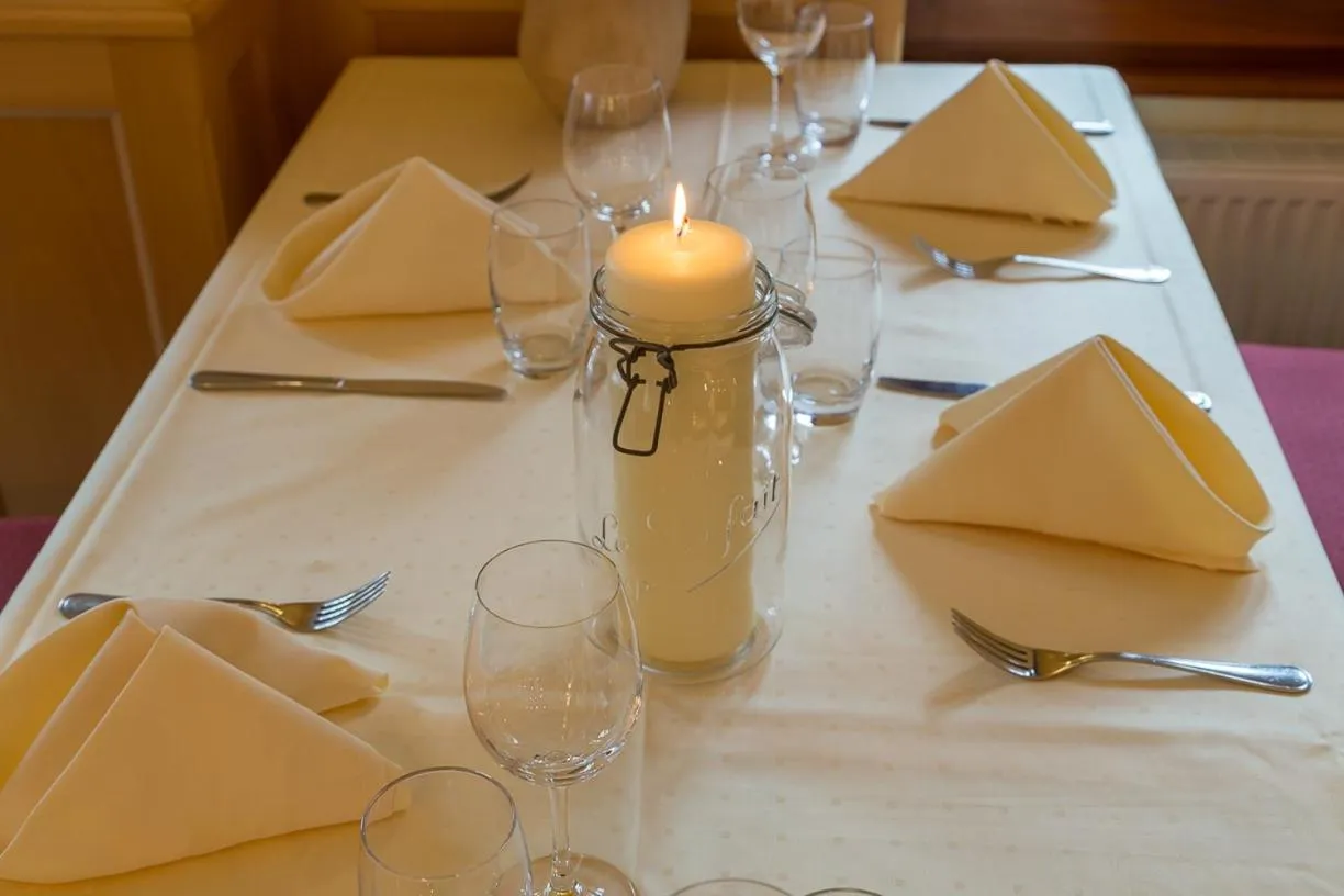 Dining area in Hostellerie Les Bagenelles