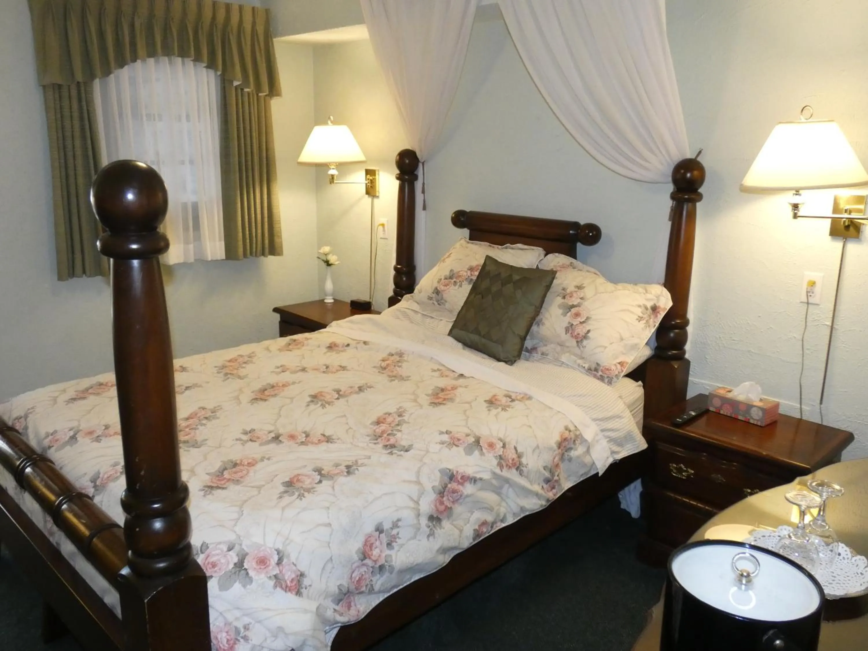 Bed in LaCasa enShediac