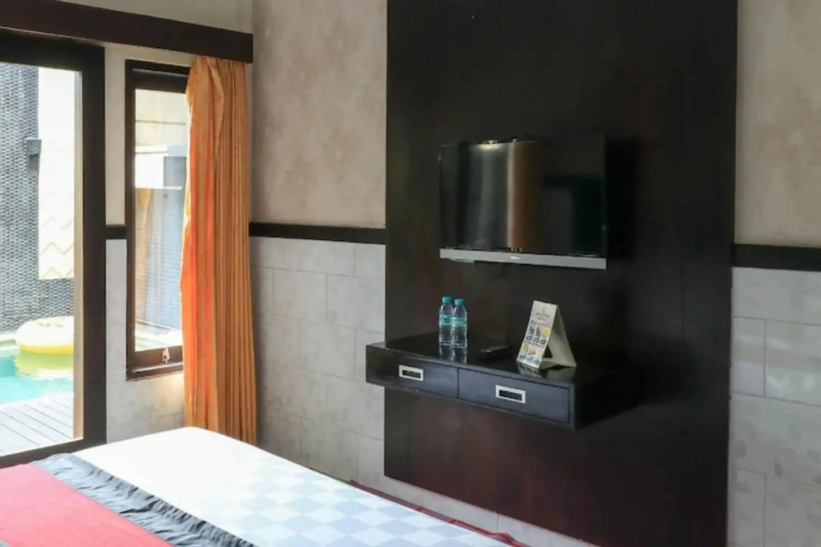 Bed in Antara Sunset Road Bed in Antara Sunset Road