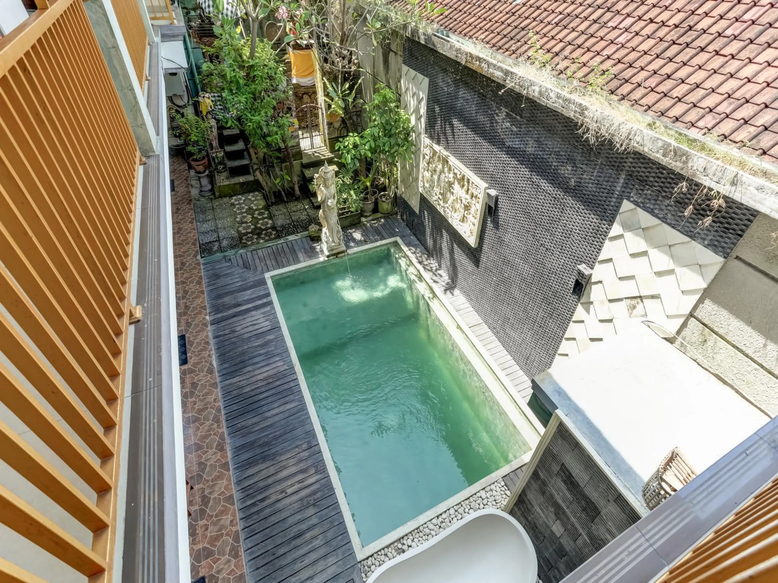 Swimming pool in Antara Sunset Road