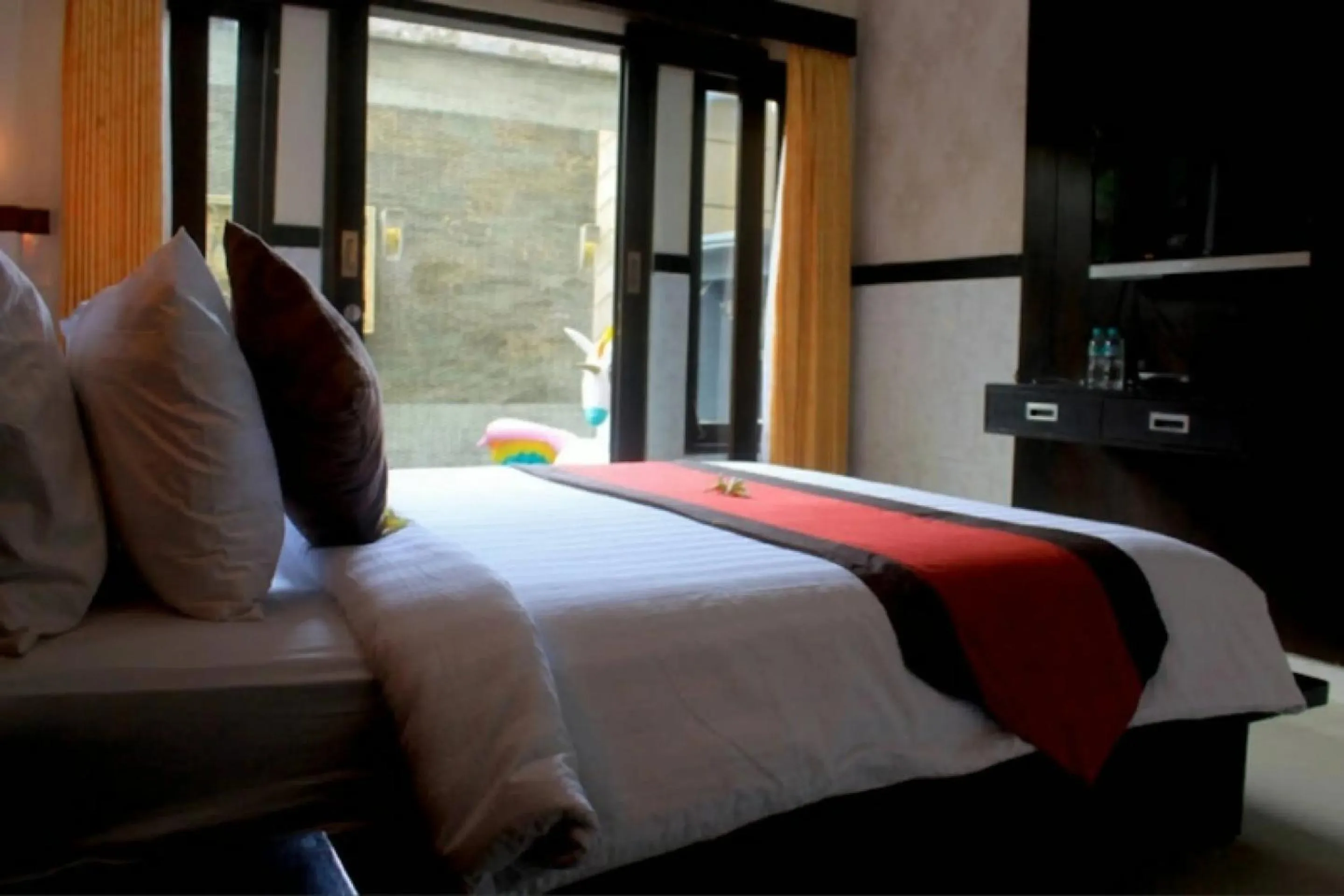 Bed in Antara Sunset Road