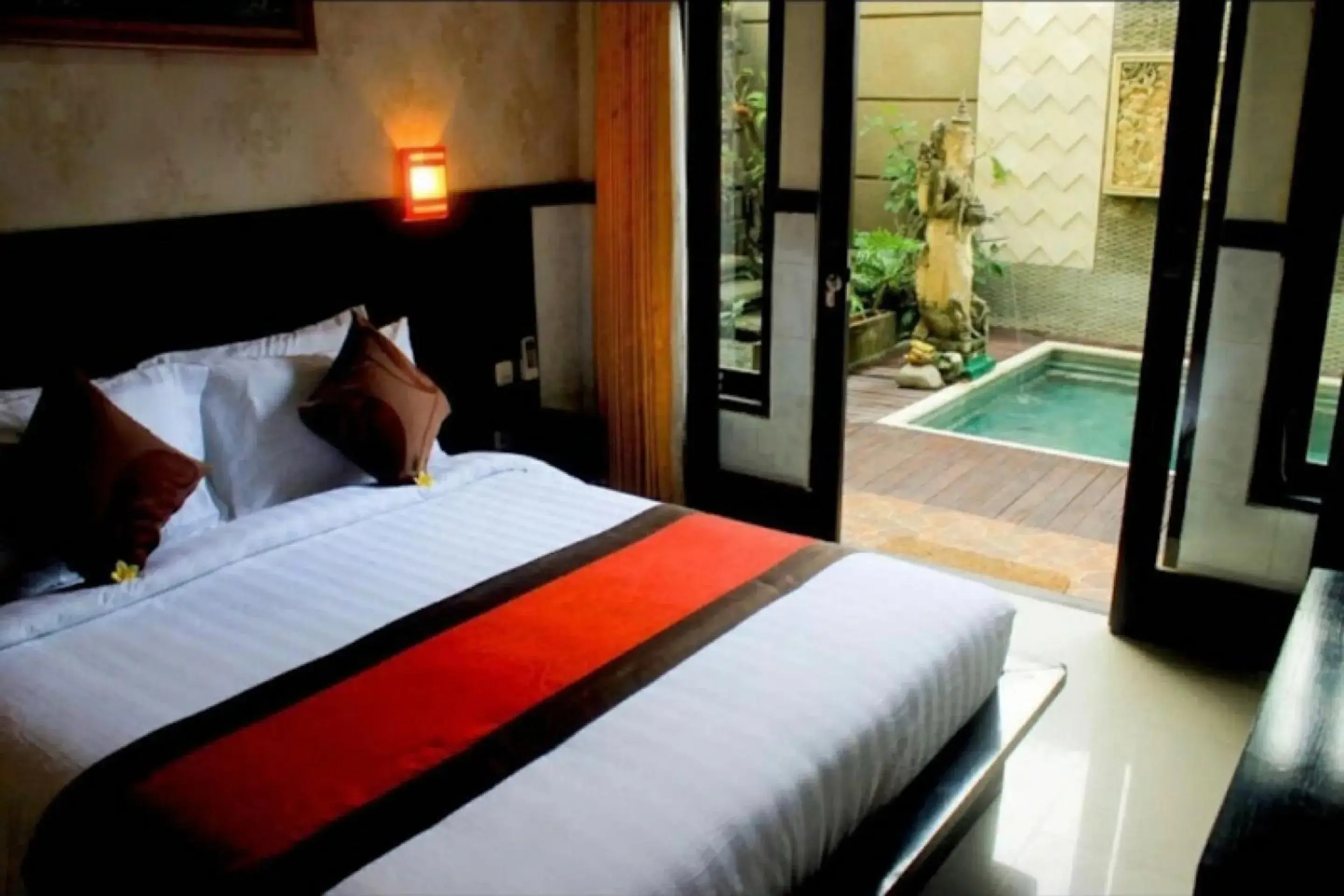 Bedroom, Bed in Antara Sunset Road Bedroom, Bed in Antara Sunset Road