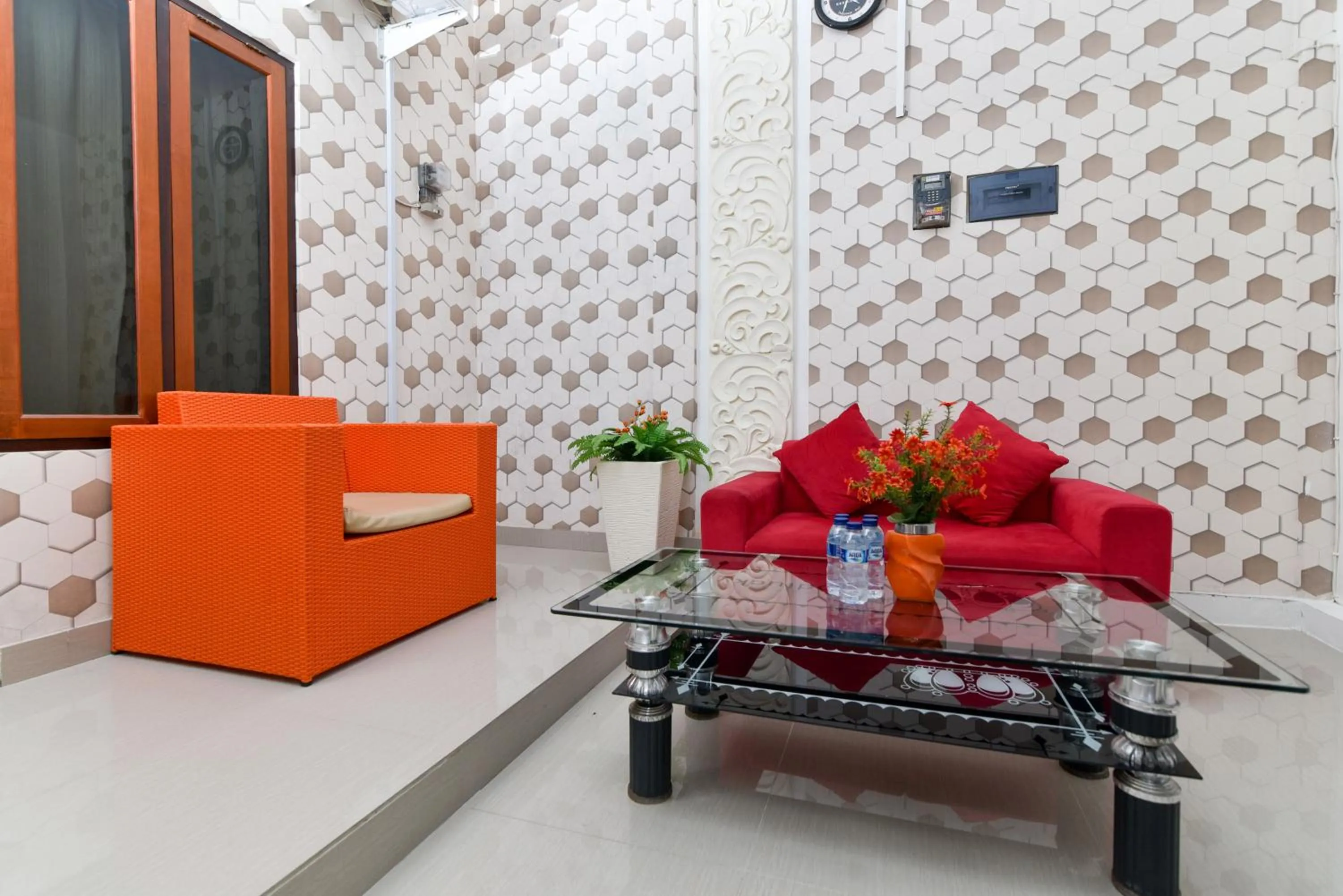 Lobby or reception in RedDoorz near Teuku Umar Barat Denpasar